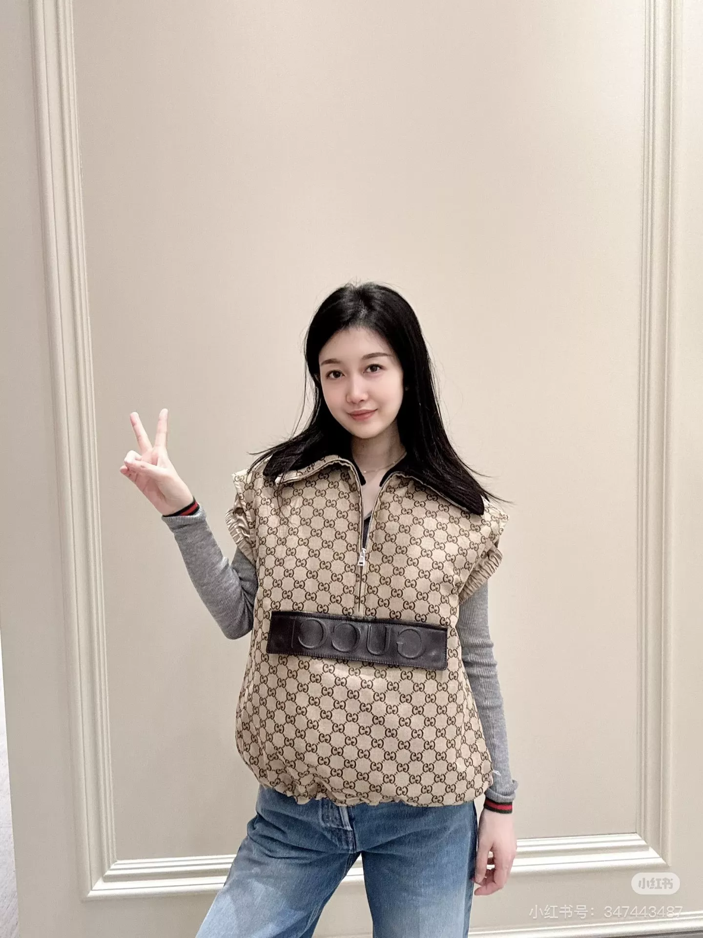 구찌 더블 G 자카드 빅카라 다운 베스트 상세 이미지 28