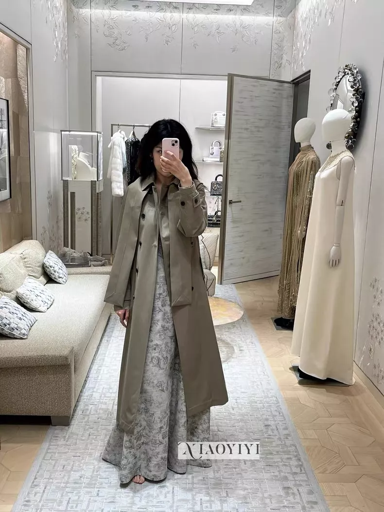 디올 25FW 탈부착 머플러형 넥워머 더블버튼 트렌치 코트 상세 이미지 18