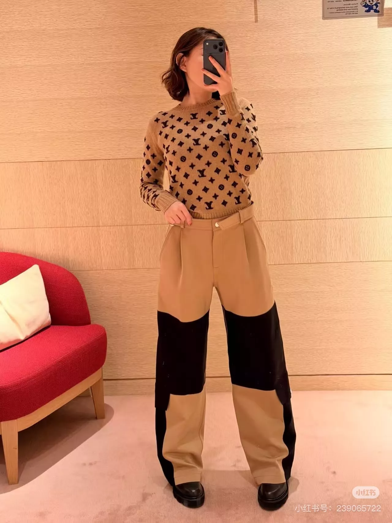 루이비통 25FW 투톤 배색 카고 팬츠 상세 이미지 17