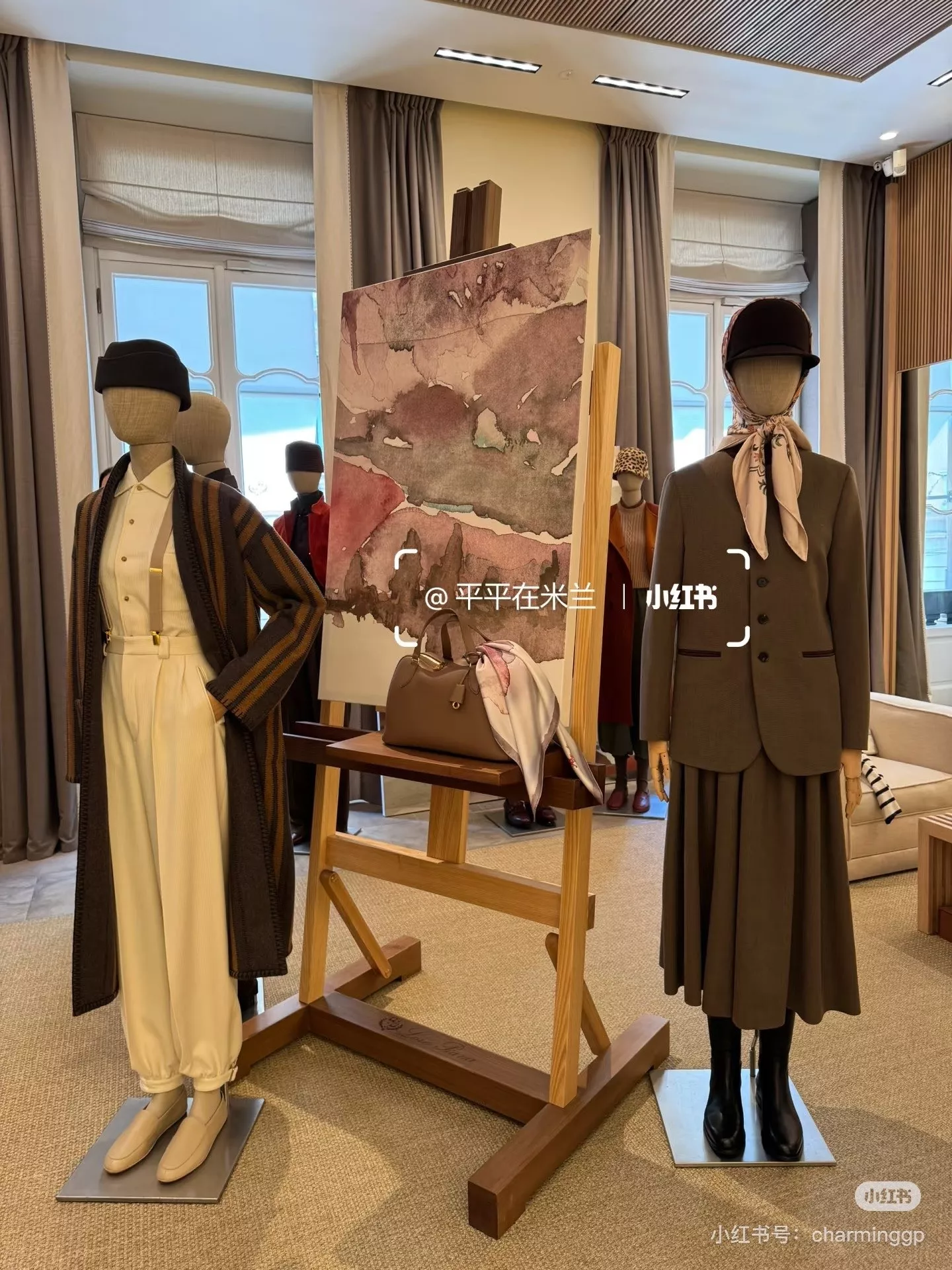 로로피아나 25FW 배색 스탠드카라 테일러드 재킷 상세 이미지 21