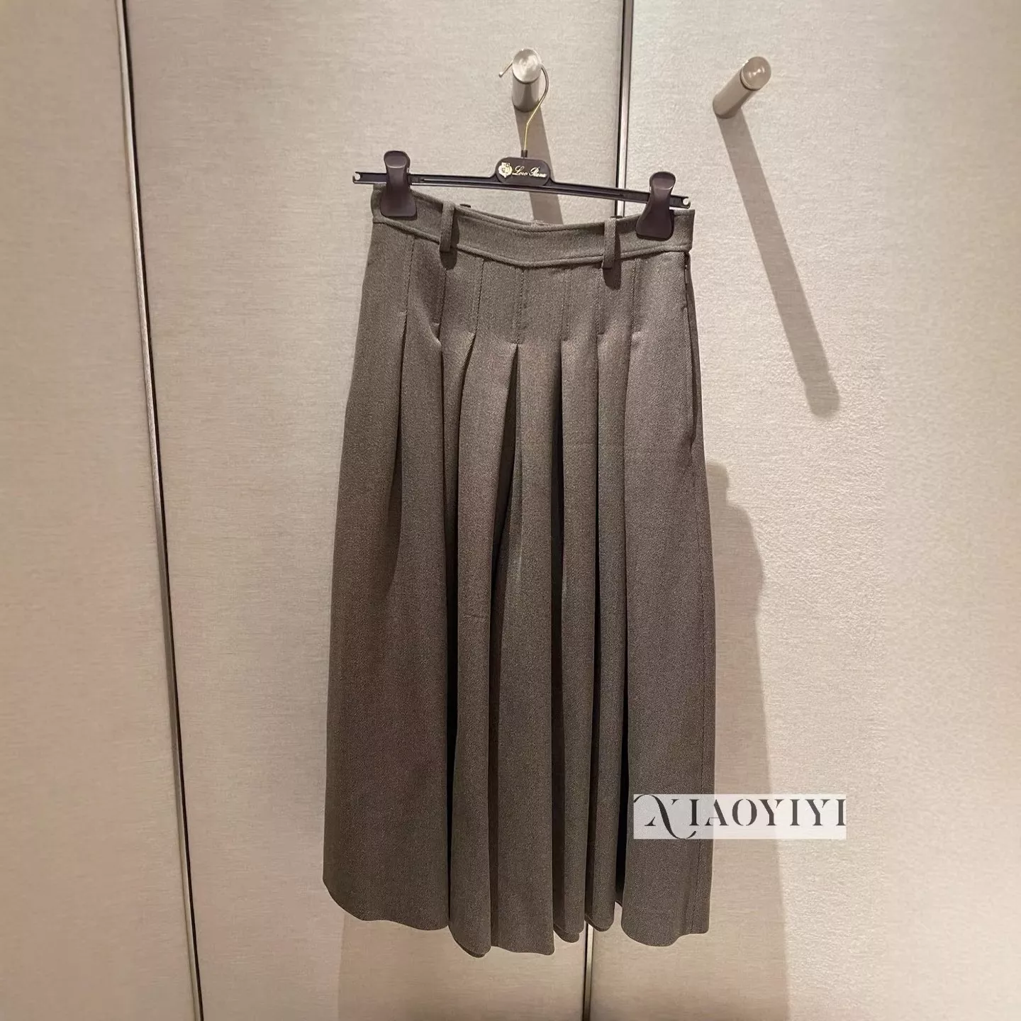 로로피아나 25FW 배색 스탠드카라 테일러드 재킷 상세 이미지 12