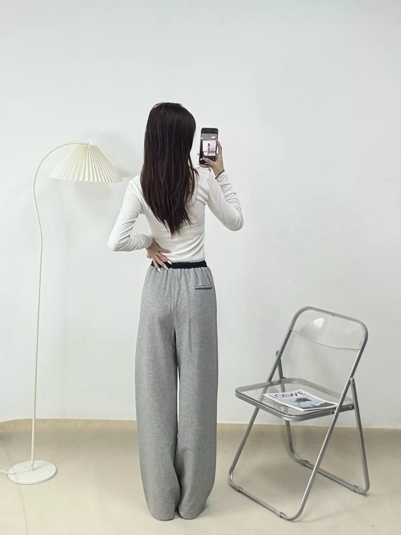 버버리 한계 배색 와이드 트레이닝 팬츠 상세 이미지 15