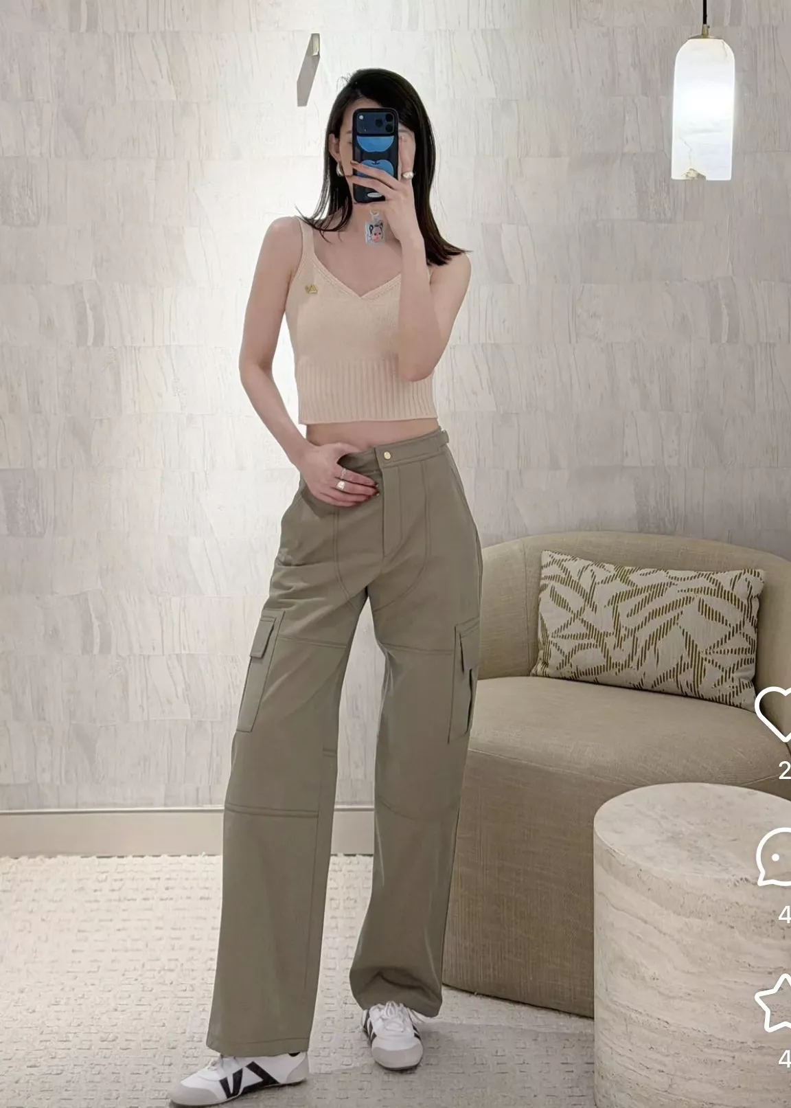 루이비통 26SS 카키 멀티포켓 하이웨이스트 카고 팬츠 상세 이미지 17