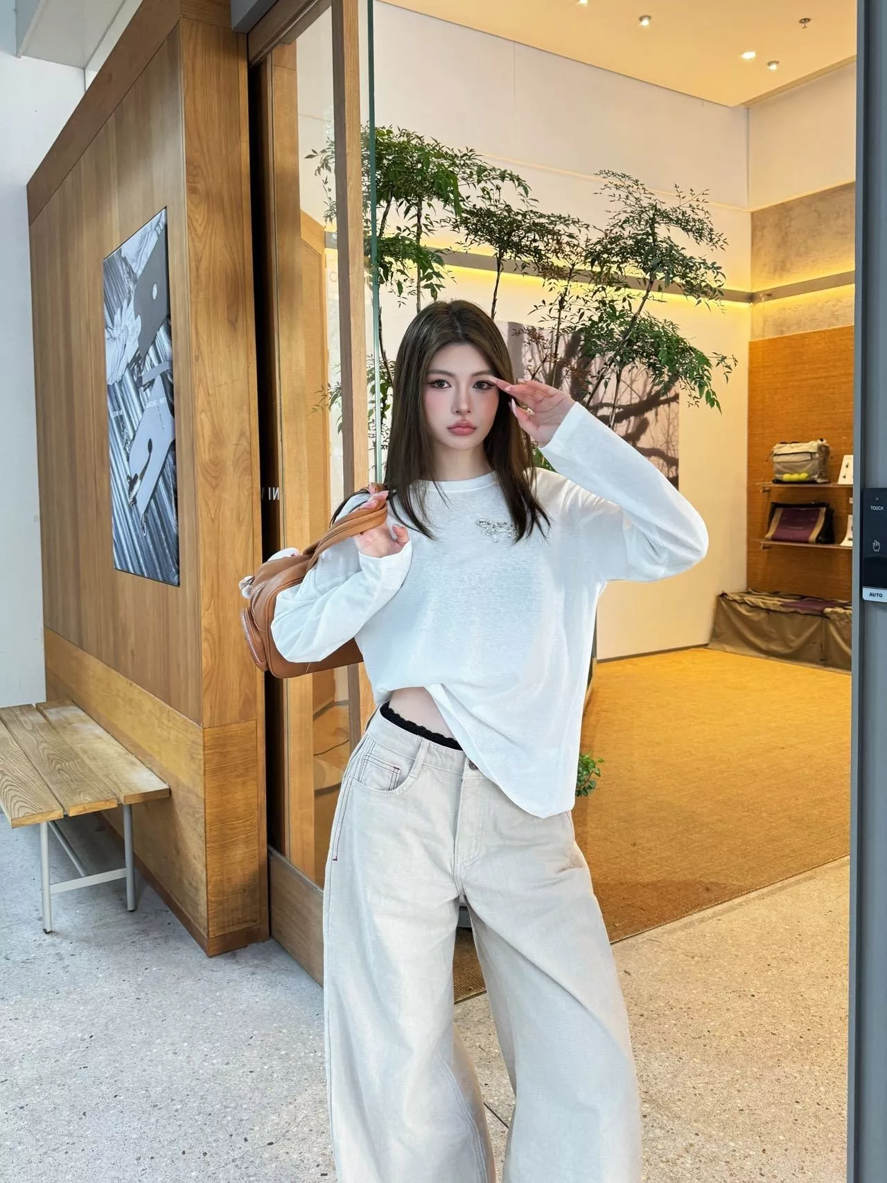 랄프로렌 스톤 장식 포니 로고 코튼 롱슬리브 티셔츠 상세 이미지 12