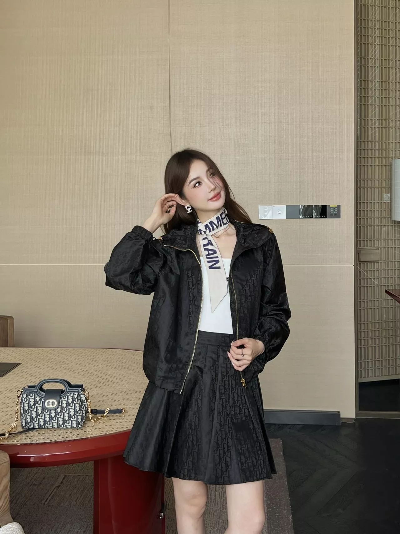 디올 오블리크 자카드 하이웨이스트 플리츠 A라인 스커트 상세 이미지 11