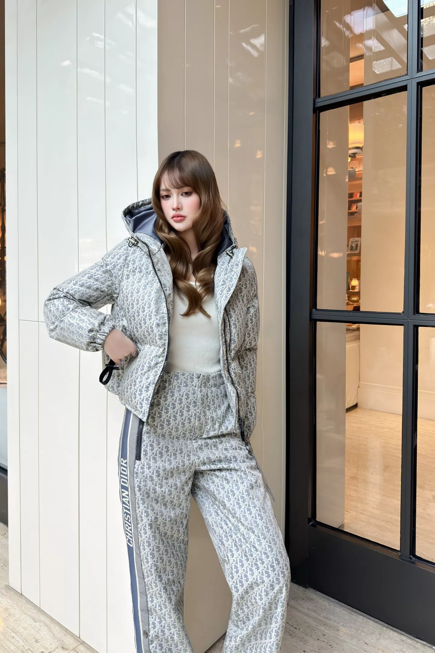 디올 올오버 자카드 후드 숏 다운 재킷 상세 이미지 21