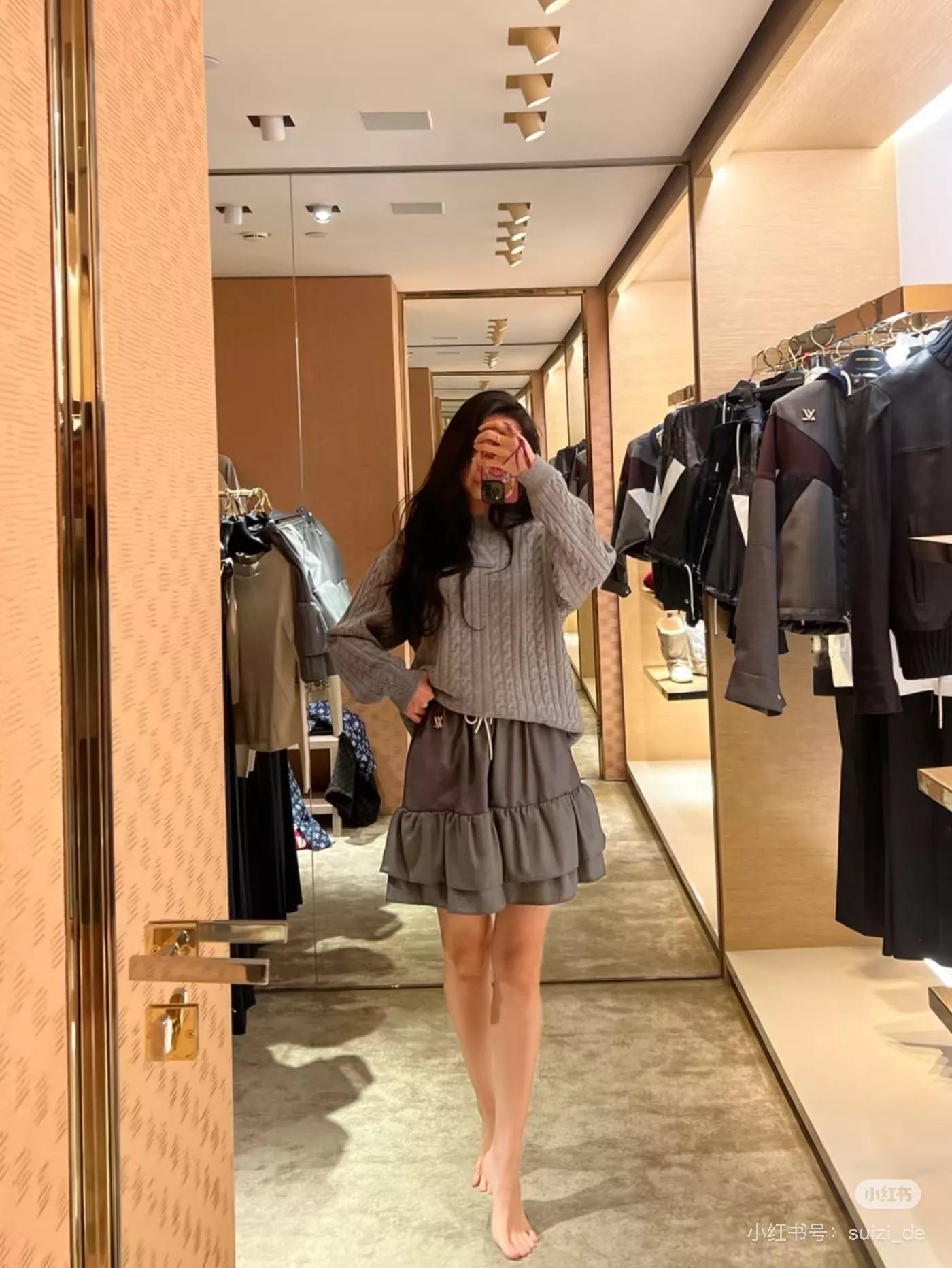 루이비통 그레이 케이크 프릴 밴딩 미니 스커트 상세 이미지 29