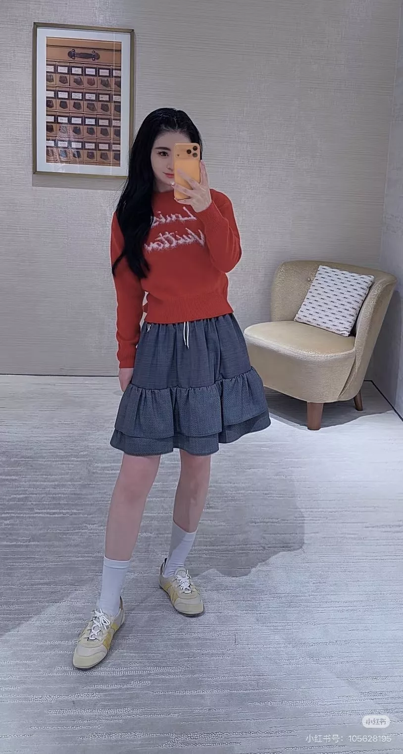 루이비통 그레이 케이크 프릴 밴딩 미니 스커트 상세 이미지 35