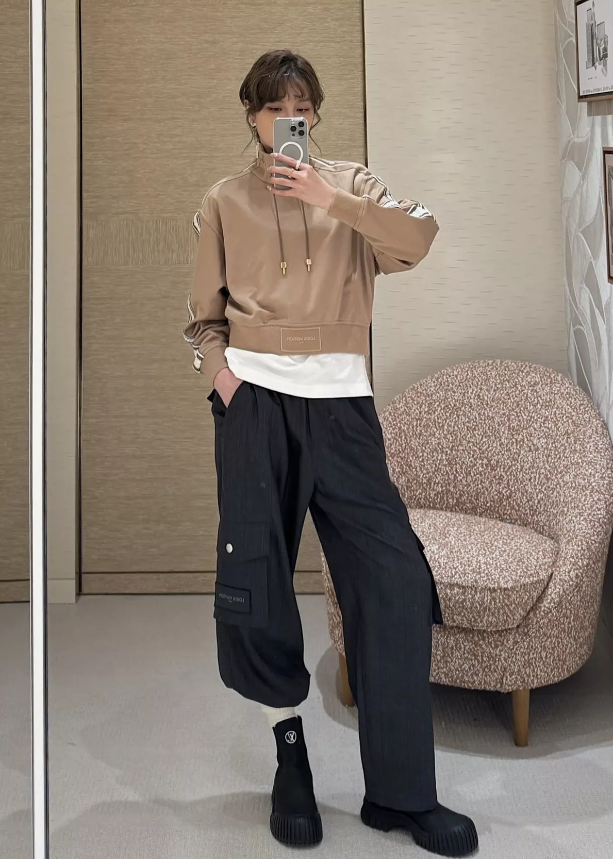 루이비통 그레이 카고 와이드 팬츠 상세 이미지 15