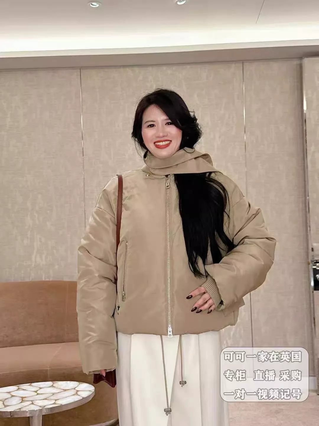 디올 25FW 탈부착 머플러 포인트 숏 패딩 점퍼 상세 이미지 26