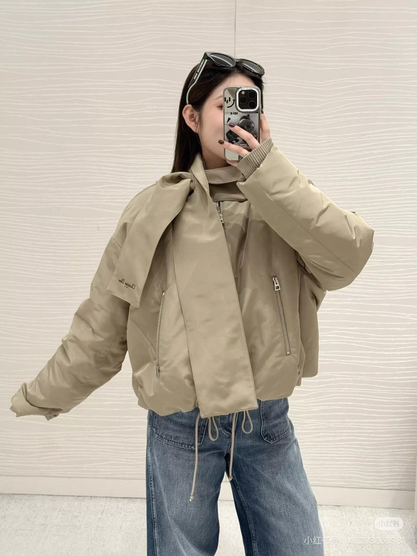디올 25FW 탈부착 머플러 포인트 숏 패딩 점퍼 상세 이미지 17