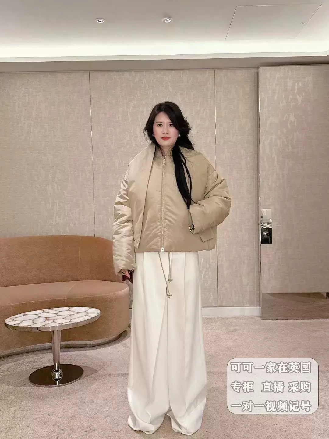 디올 25FW 탈부착 머플러 포인트 숏 패딩 점퍼 상세 이미지 24