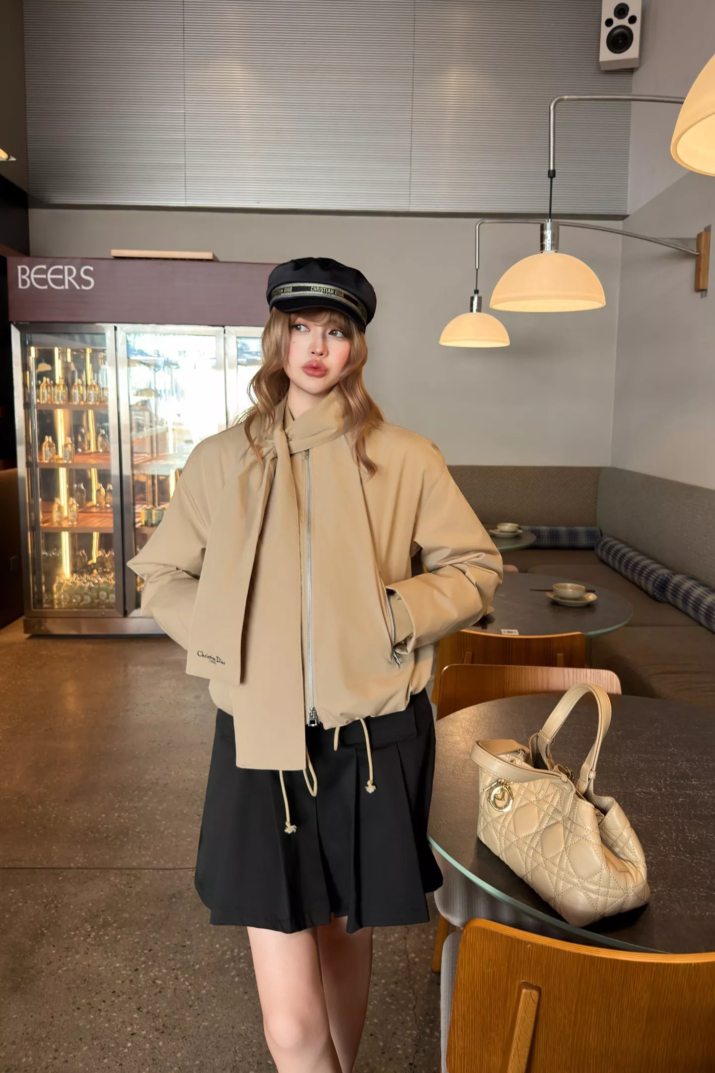 디올 25FW 탈부착 머플러 포인트 숏 패딩 점퍼 상세 이미지 37