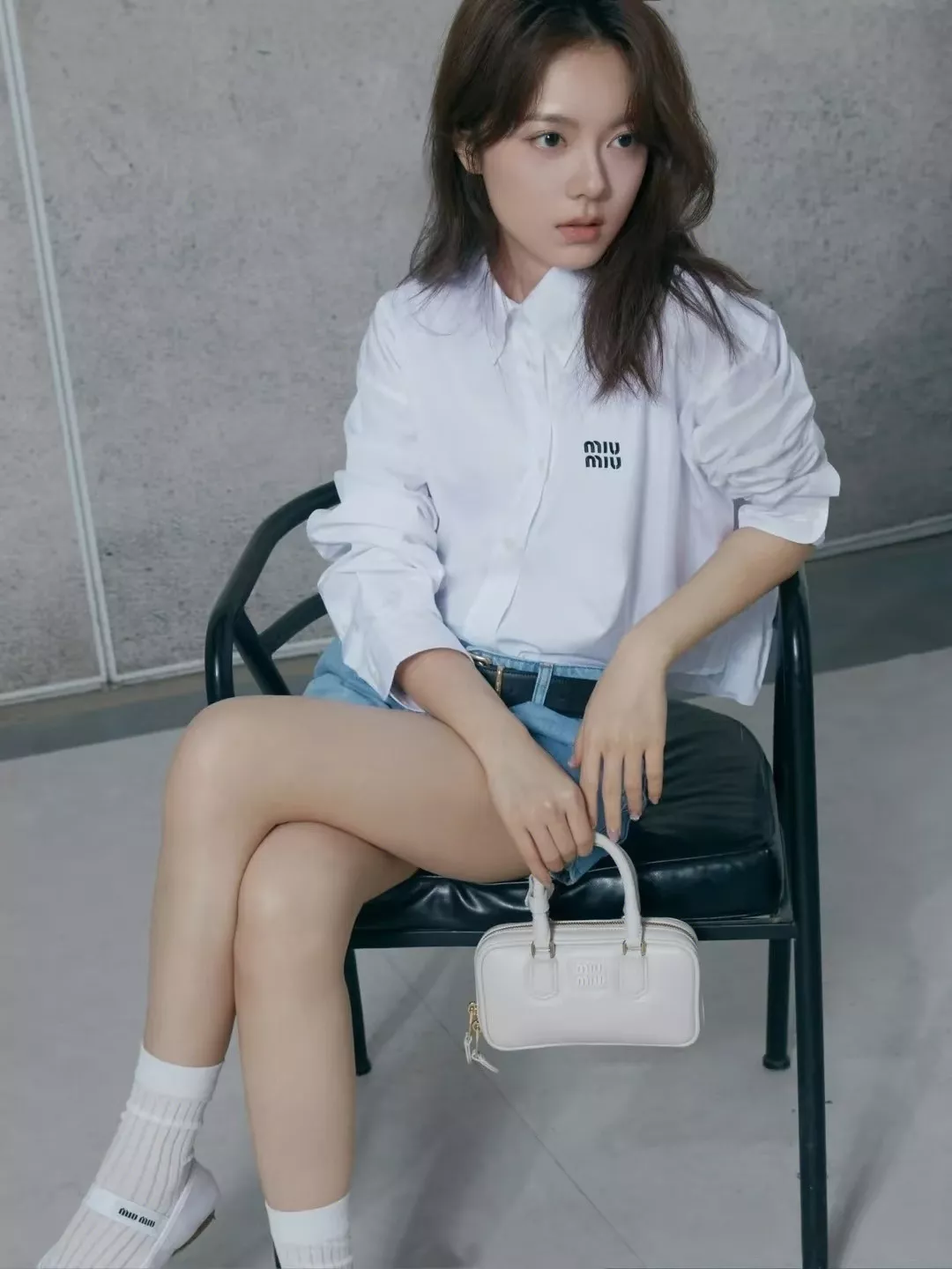 랄프로렌 로고 포인트 슬림핏 긴소매 셔츠 상세 이미지 12