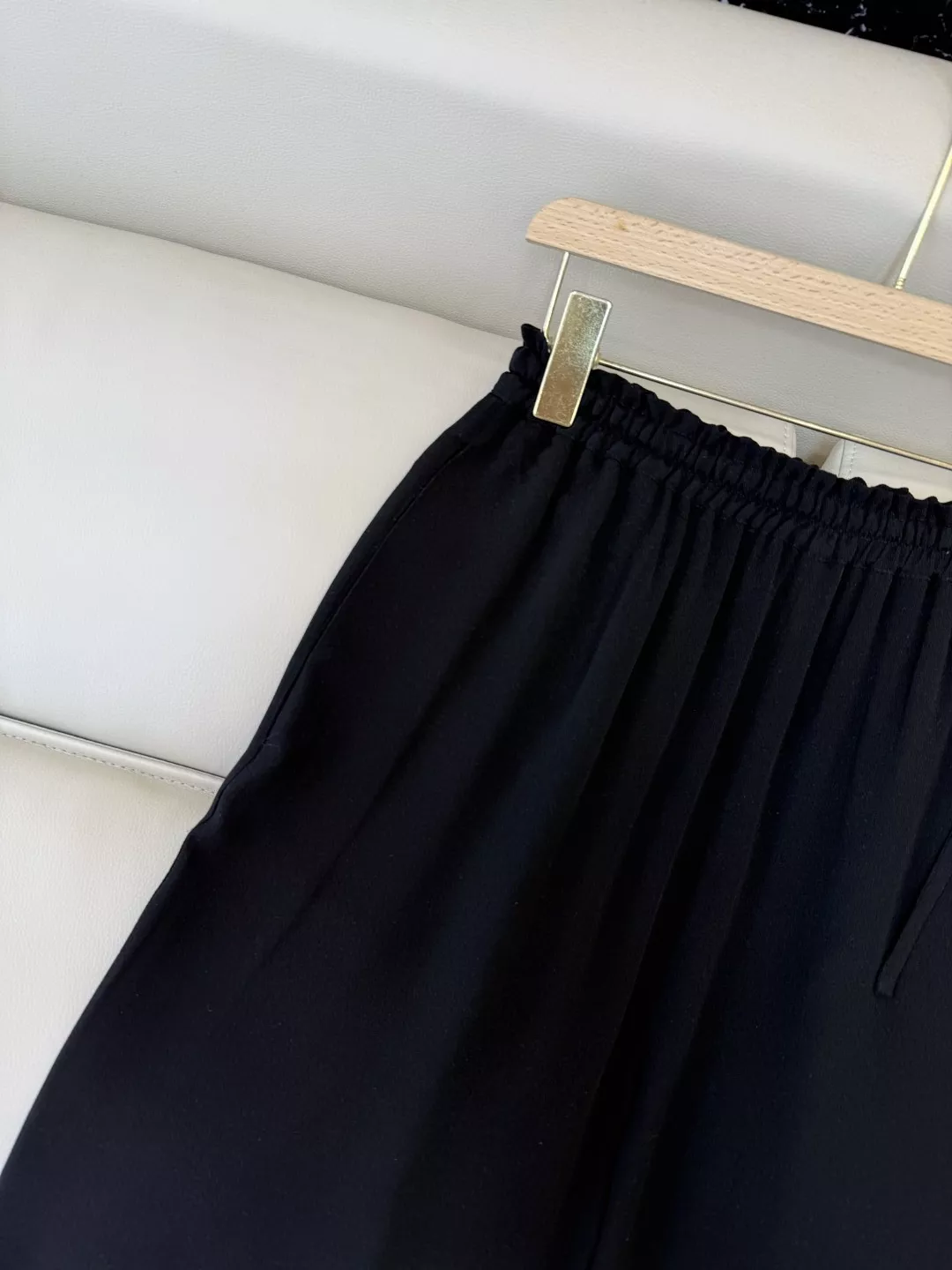 아이시클 실크 크레이프 와이드 롱 팬츠 상세 이미지 5