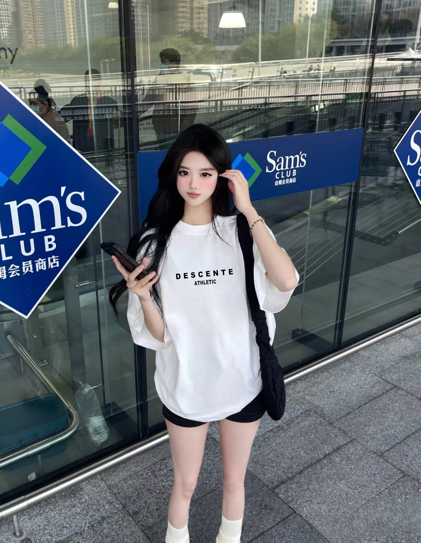 데상트 애슬레틱 레터링 로고 코튼 티셔츠 상세 이미지 10