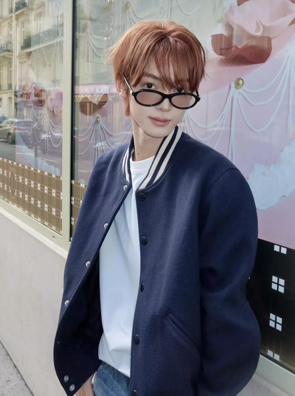셀린느 레터링 로고 타월 자수 베이스볼 재킷 상세 이미지 14