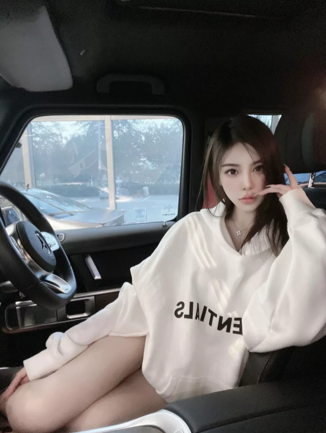 피어오브갓 에센셜 복선 로고 후드 상세 이미지 11