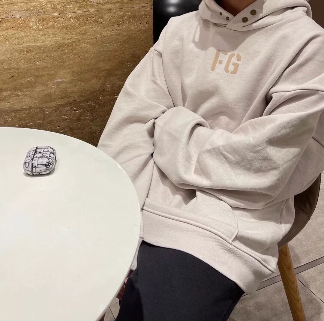 피어오브갓 FG 플로킹 레터링 양털안감 후드 상세 이미지 11