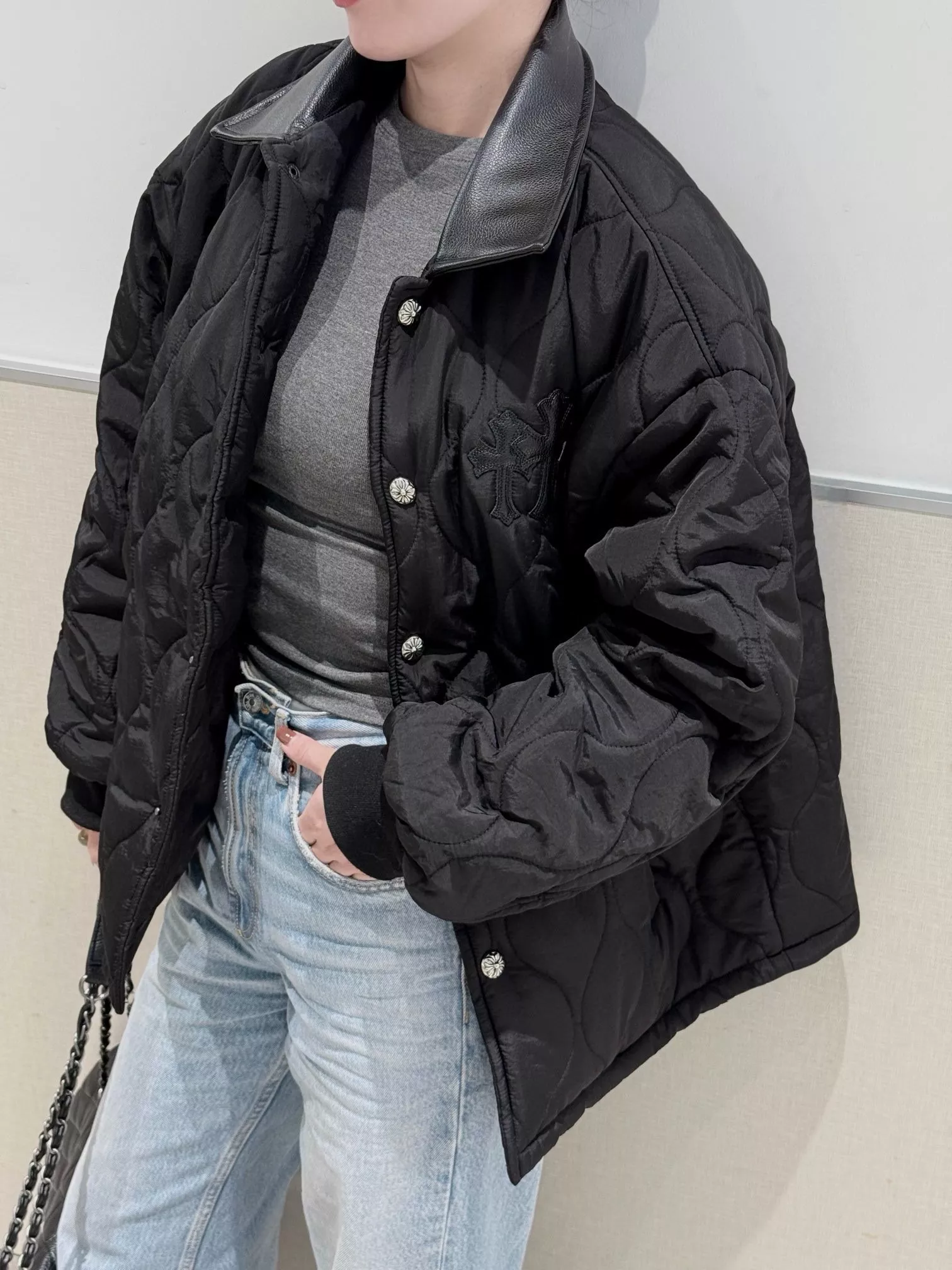 크롬하츠 가죽 카라 퀼팅 버튼 재킷 상세 이미지 34