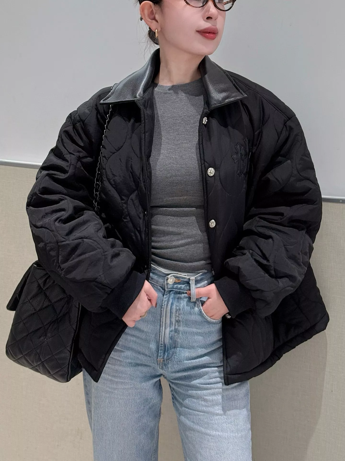 크롬하츠 가죽 카라 퀼팅 버튼 재킷 상세 이미지 32