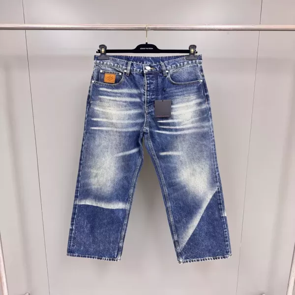 루이비통 당 시즌 선페이드 워시 스케이트 데님 팬츠