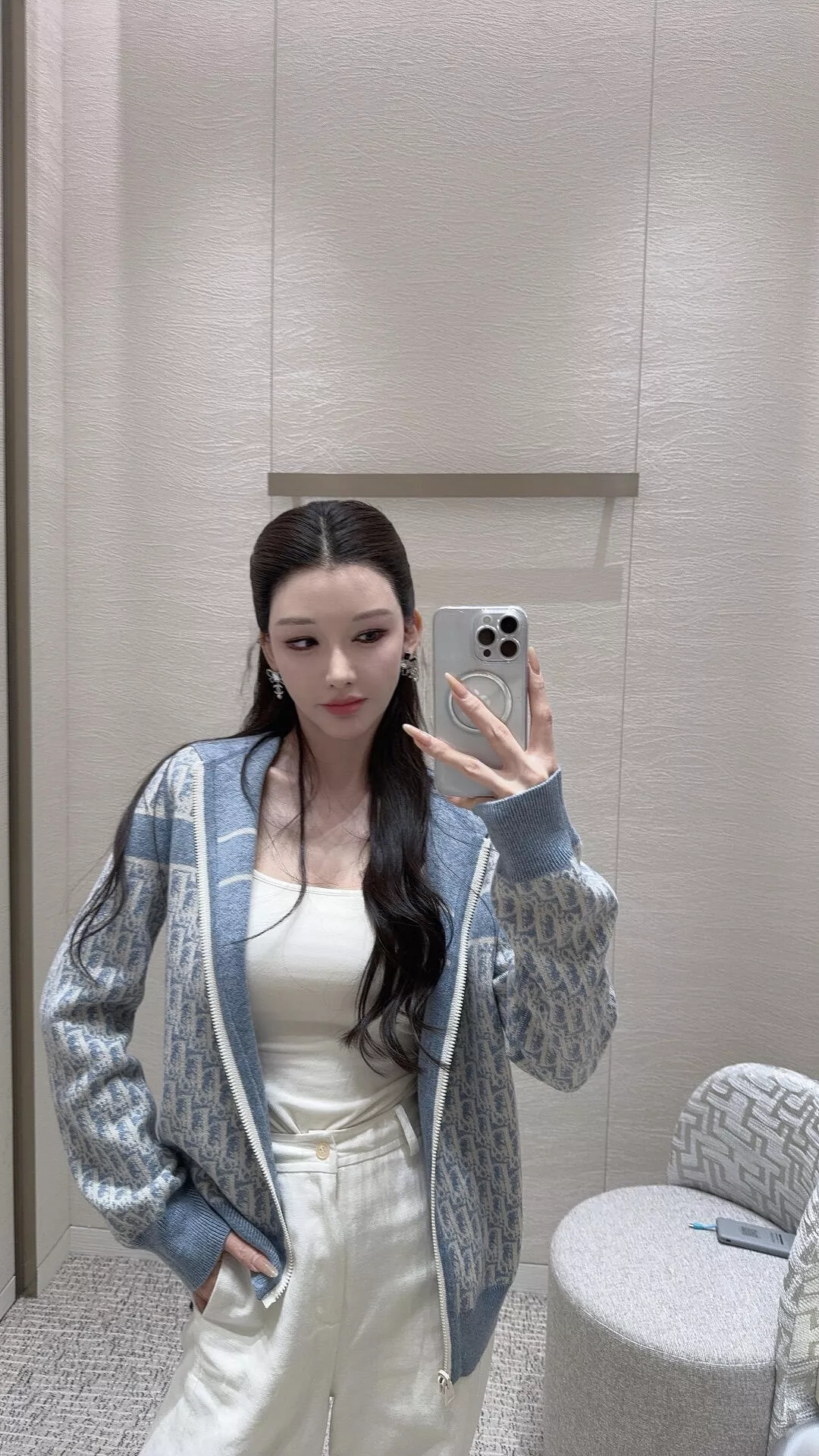 디올 양면 후드 집업 가디건 상세 이미지 16