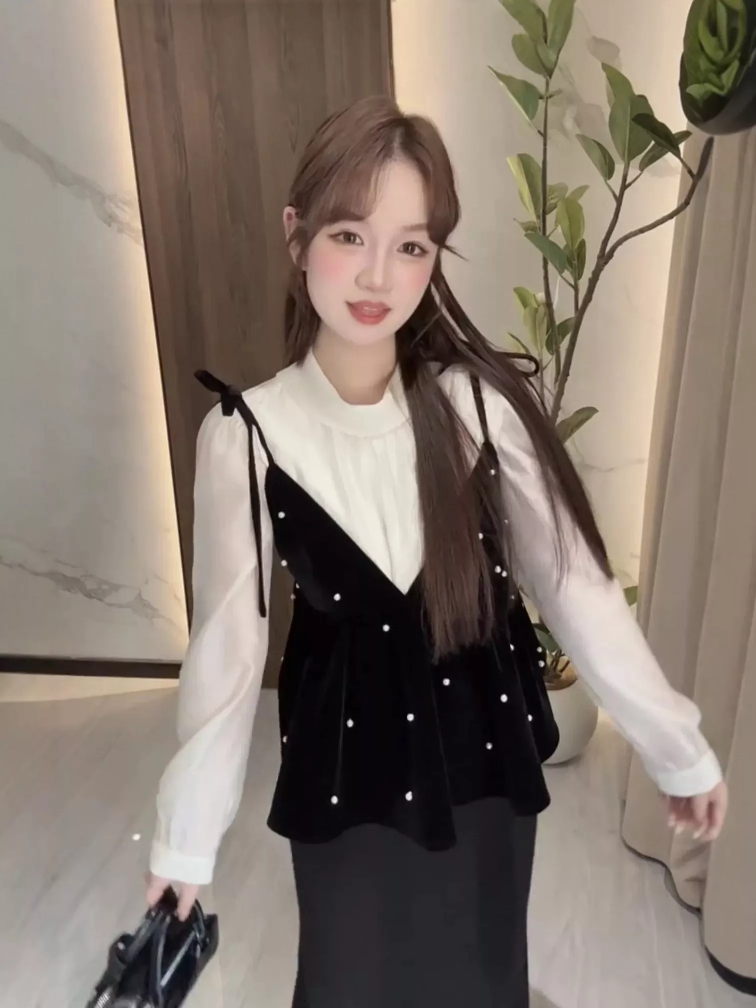 노브랜드 진주 포인트 끈나시 셔츠 2종 세트 상세 이미지 52
