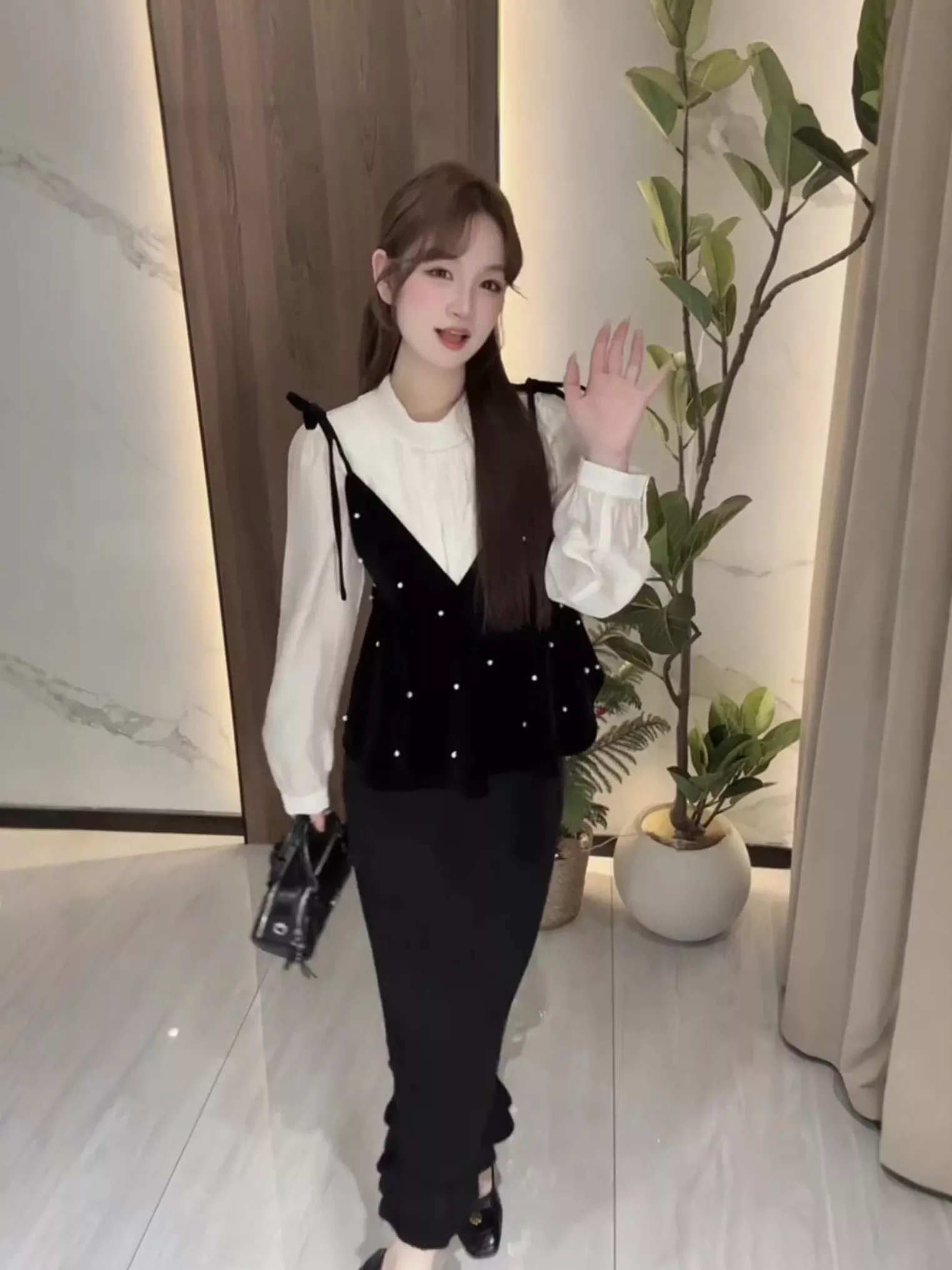 노브랜드 진주 포인트 끈나시 셔츠 2종 세트 상세 이미지 53