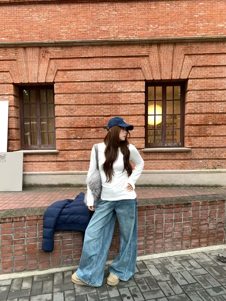 노브랜드 여성 슬림핏 기모 이너 티셔츠 상세 이미지 26