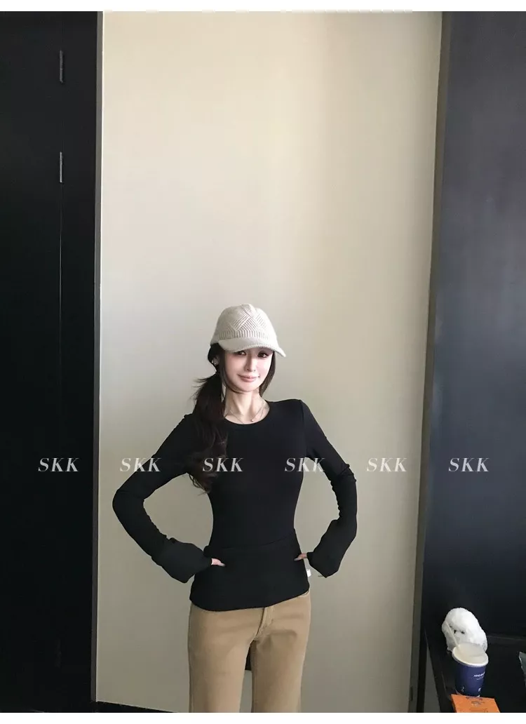 노브랜드 여성 슬림핏 기모 이너 티셔츠 상세 이미지 106