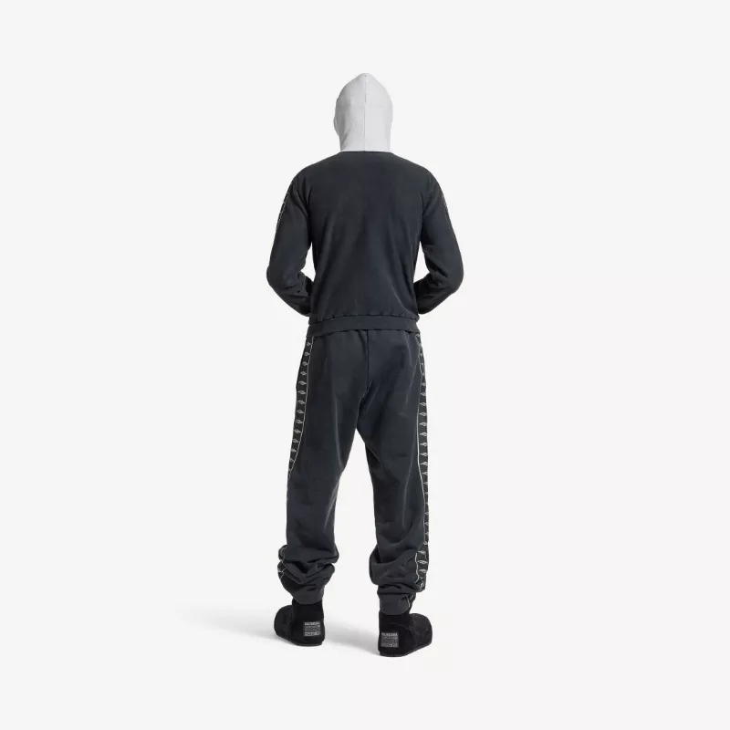 body_1a94823fe5c18d7c.webp