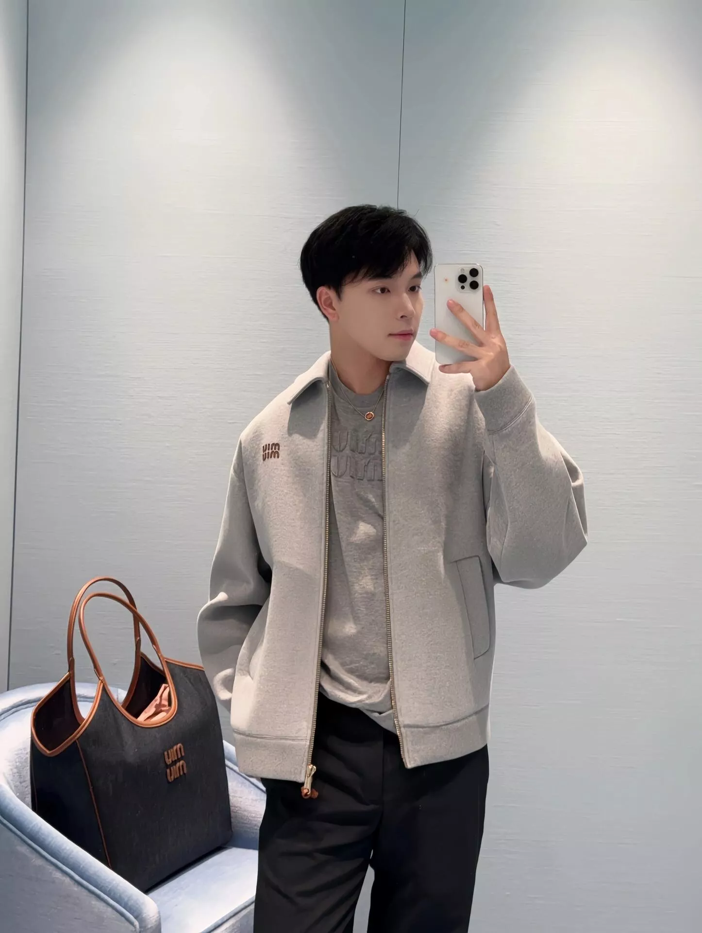 미우미우 평직 니트 쇼트 집업 재킷 상세 이미지 21