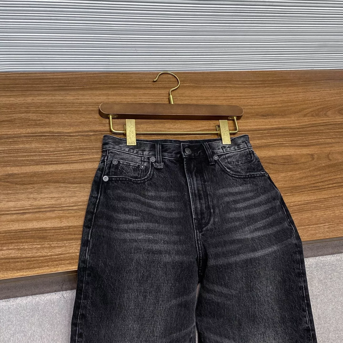R13 블랙 워싱 하이웨이스트 스트레이트 데님 팬츠 상세 이미지 10