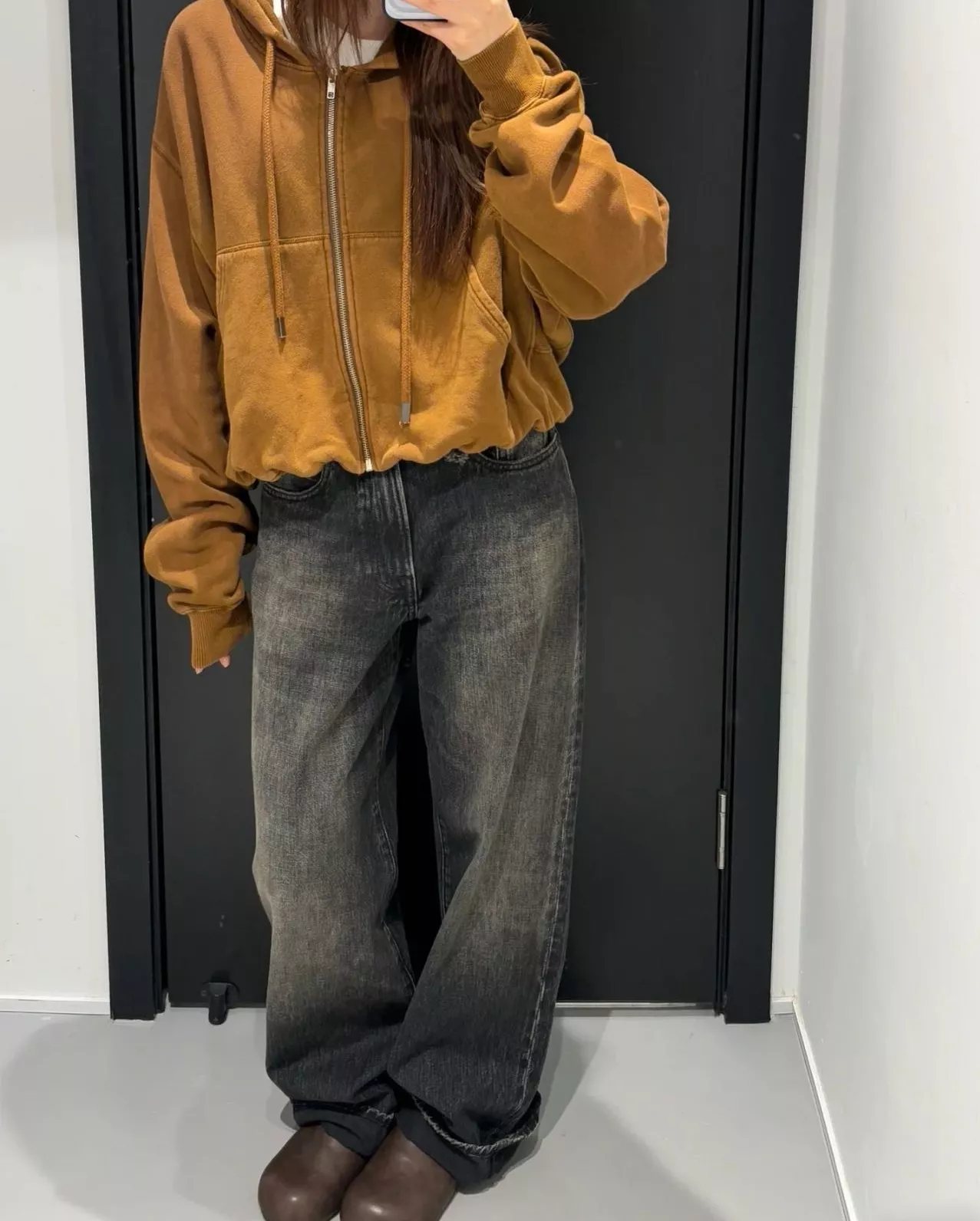 R13 블랙 워싱 하이웨이스트 스트레이트 데님 팬츠 상세 이미지 23