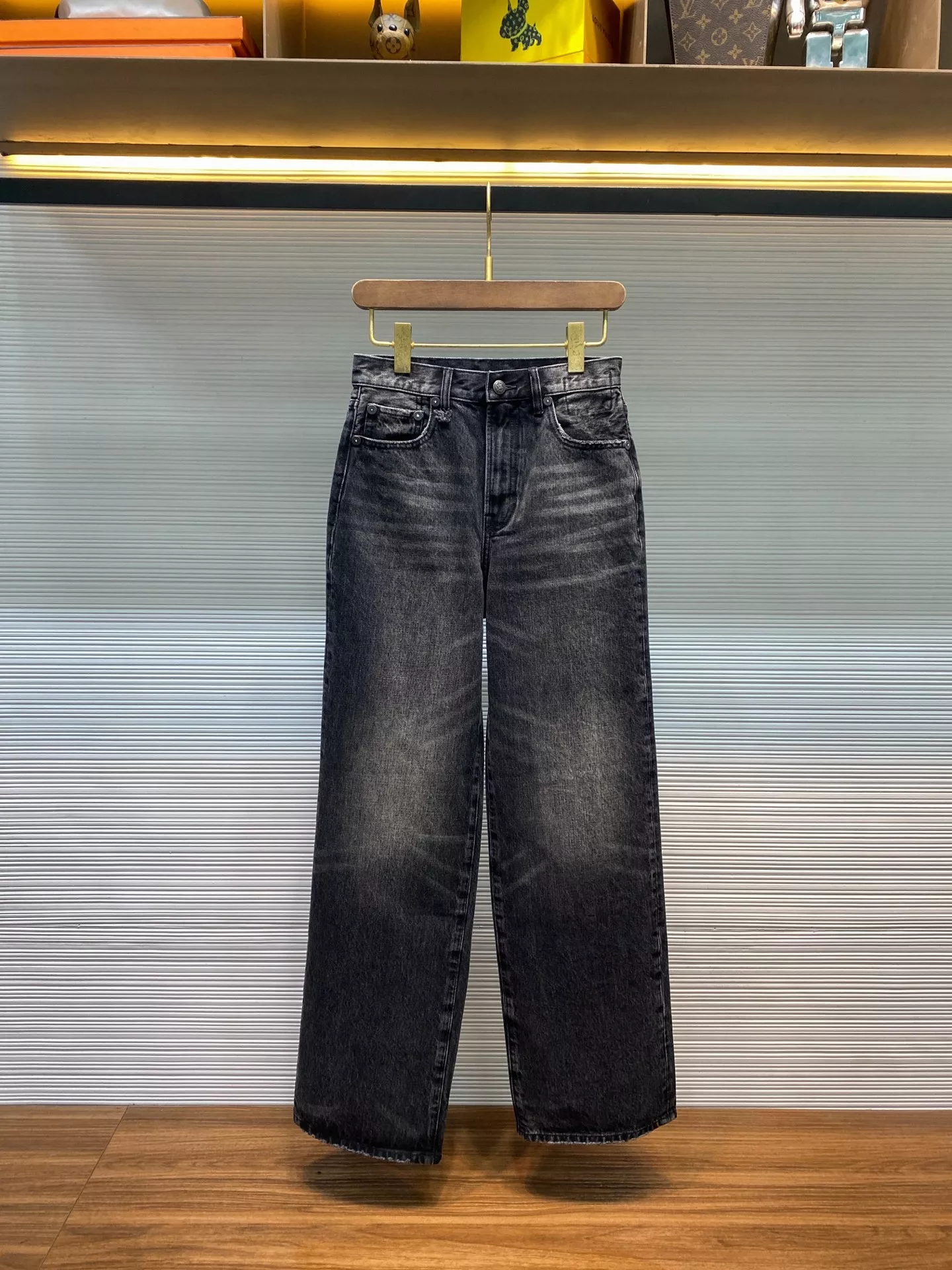 R13 블랙 워싱 하이웨이스트 스트레이트 데님 팬츠 상세 이미지 1