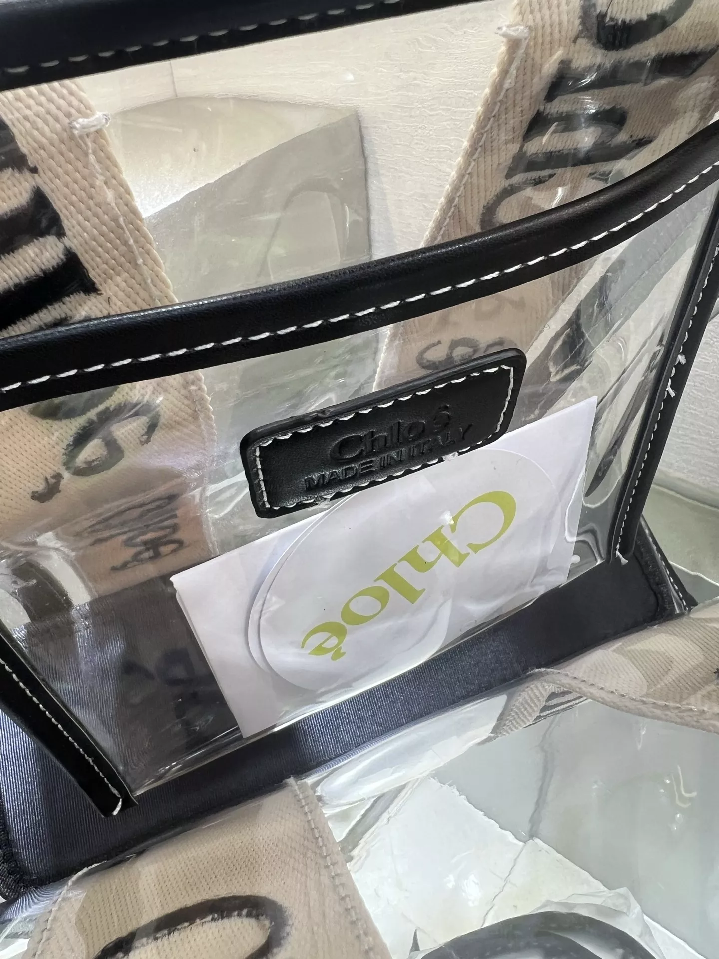 끌로에 우디 로고 자수 투명 토트백 상세 이미지 6