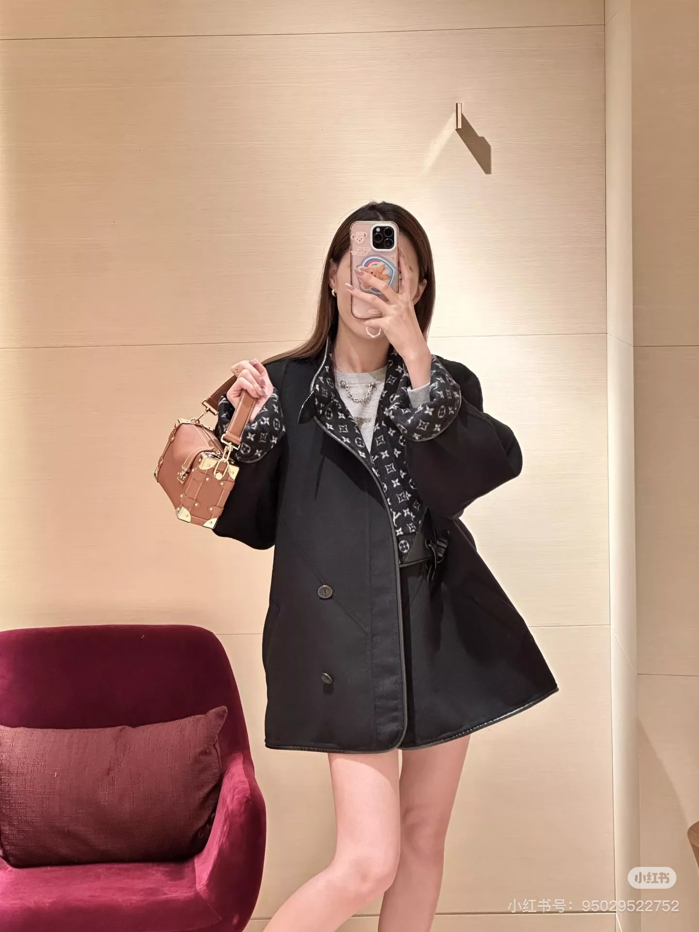 루이비통 모노그램 자카드 리버서블 후크 클로저 코트 상세 이미지 98