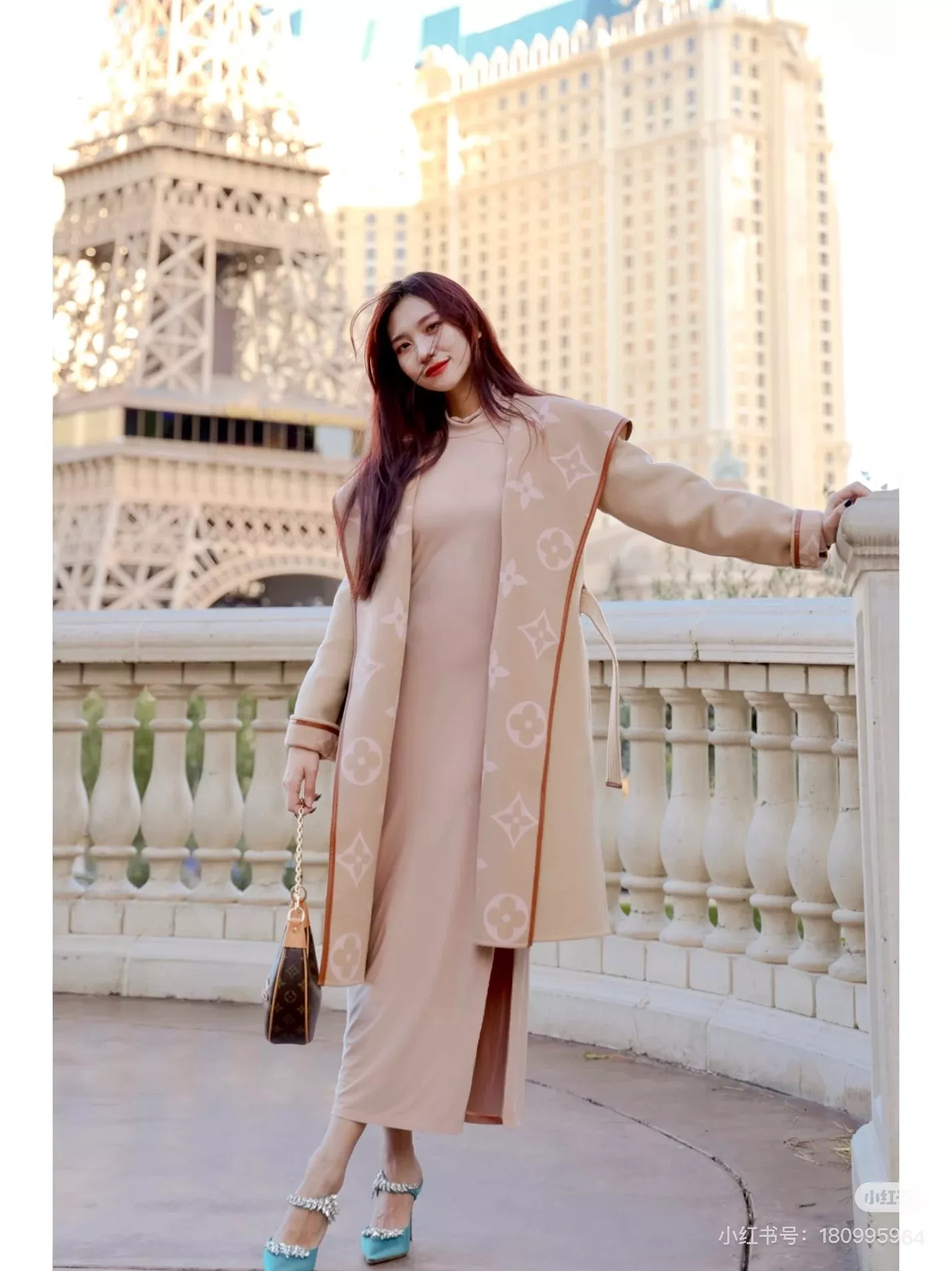 루이비통 모노그램 자카드 후드 벨트 롱 코트 상세 이미지 67