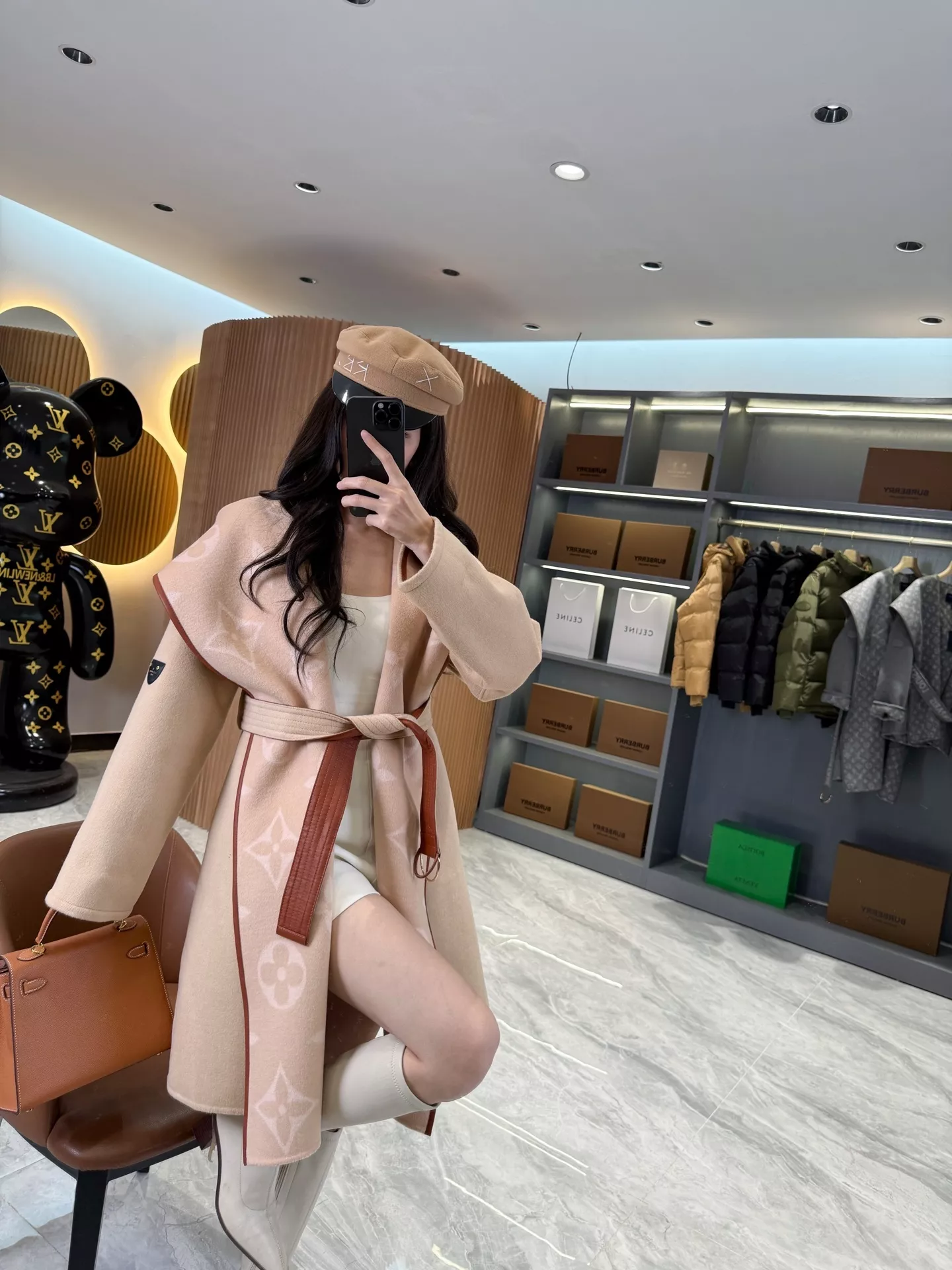 루이비통 모노그램 자카드 후드 벨트 롱 코트 상세 이미지 79