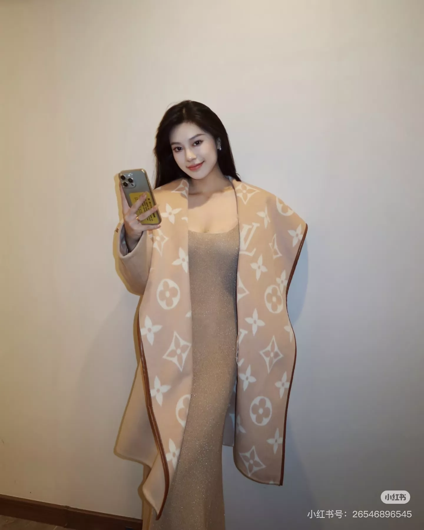 루이비통 모노그램 자카드 후드 벨트 롱 코트 상세 이미지 57