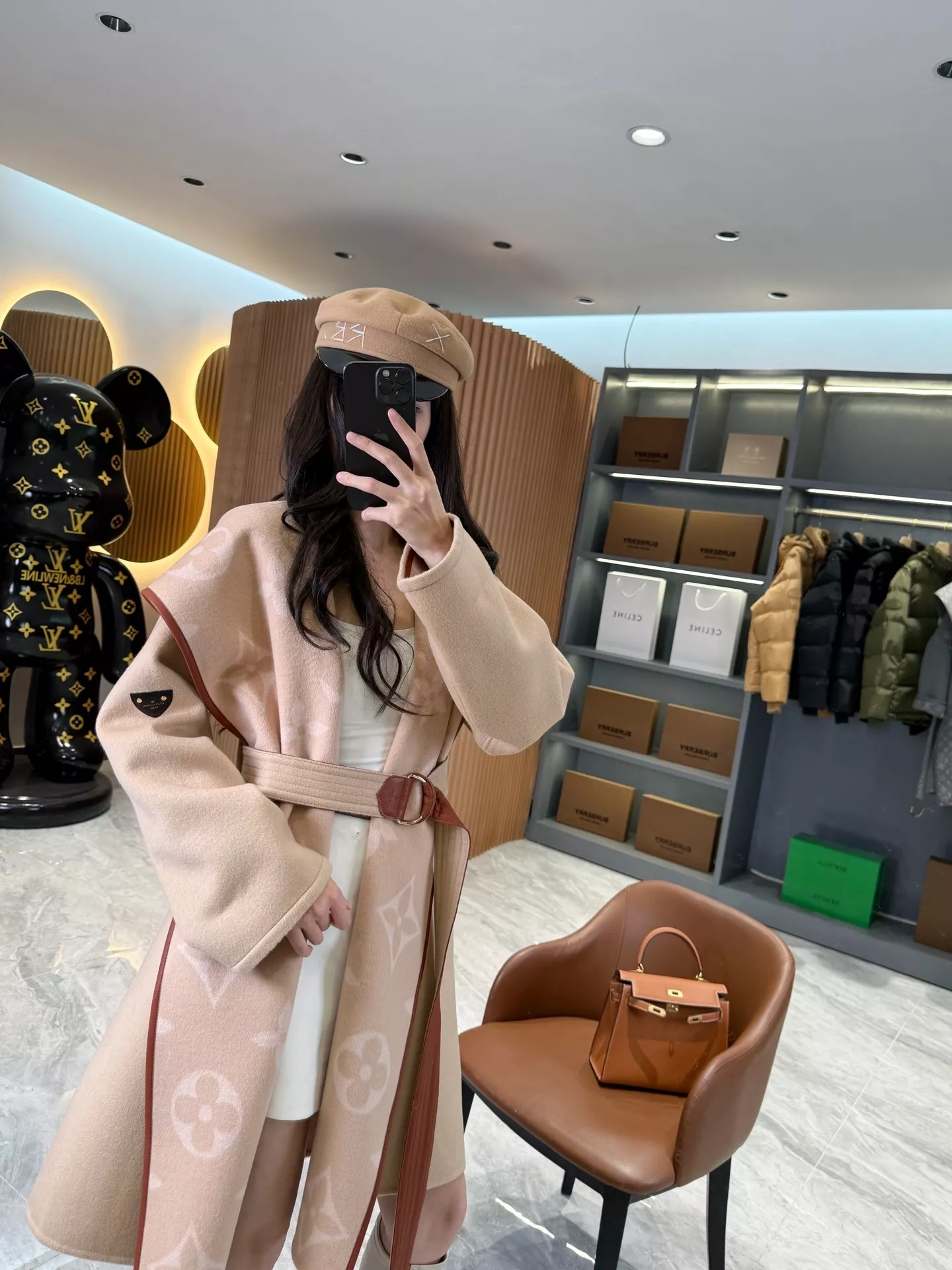 루이비통 모노그램 자카드 후드 벨트 롱 코트 상세 이미지 83