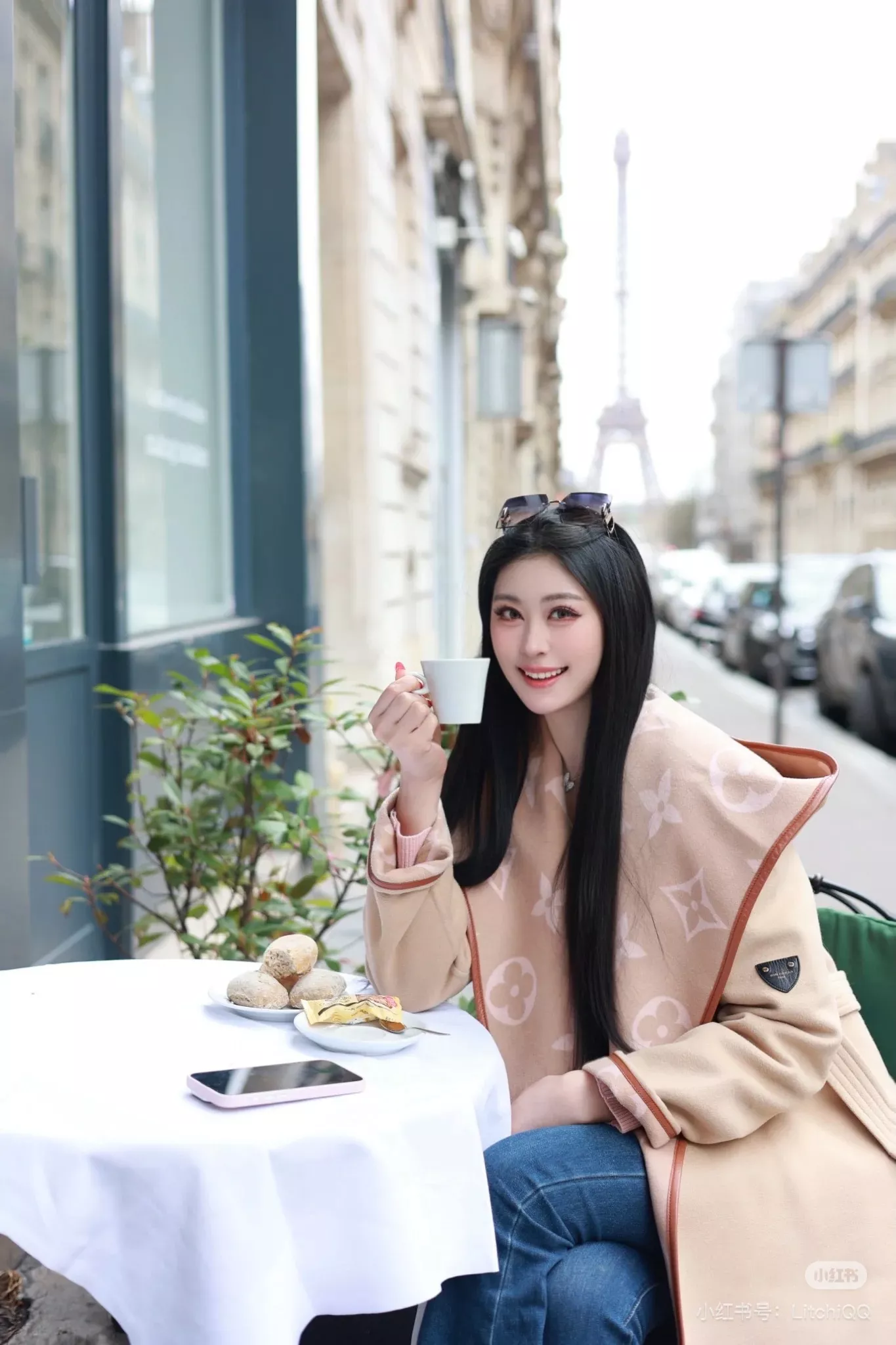 루이비통 모노그램 자카드 후드 벨트 롱 코트 상세 이미지 71