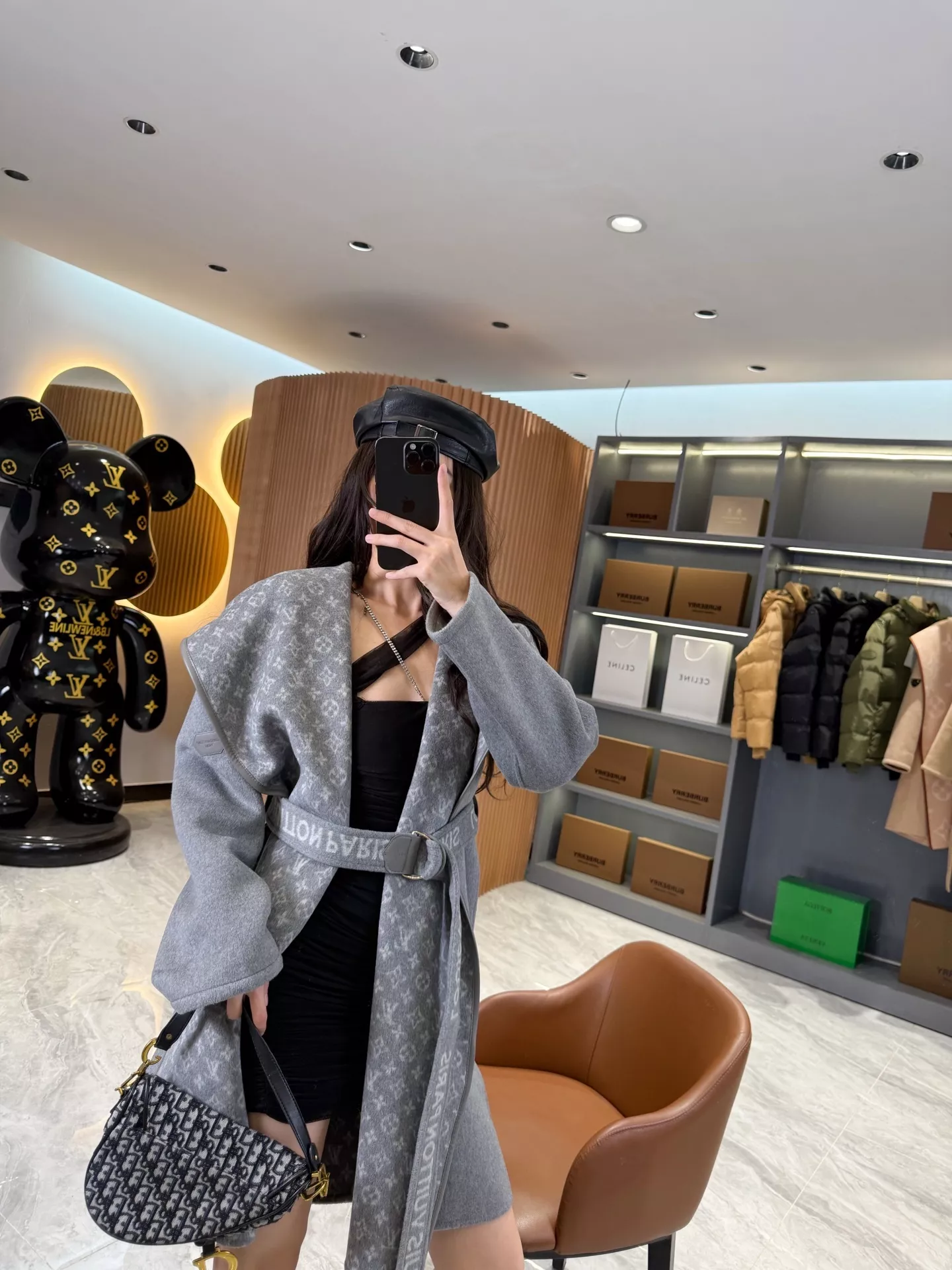 루이비통 모노그램 자카드 후드 랩 코트 상세 이미지 182