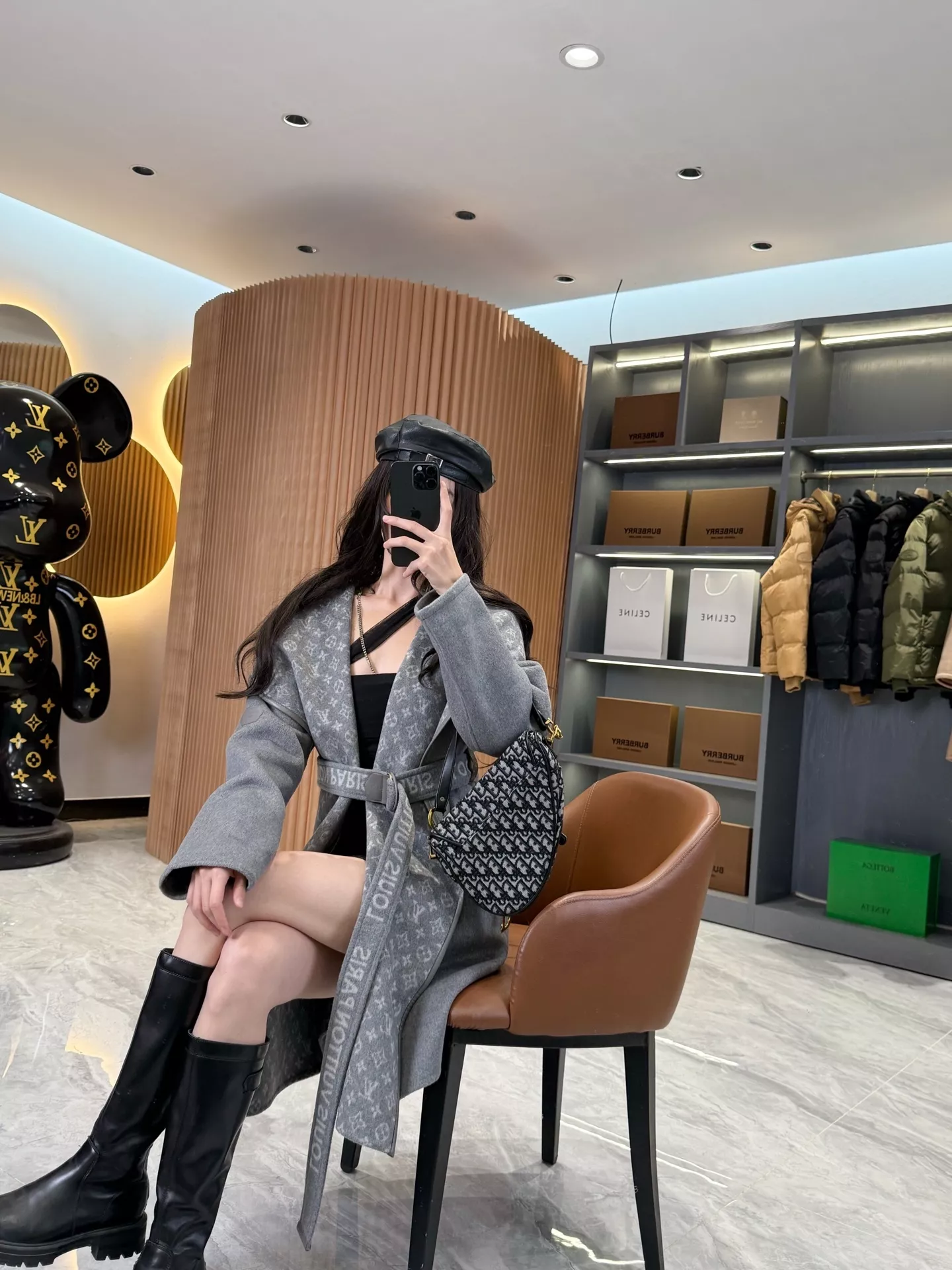 루이비통 모노그램 자카드 후드 랩 코트 상세 이미지 177