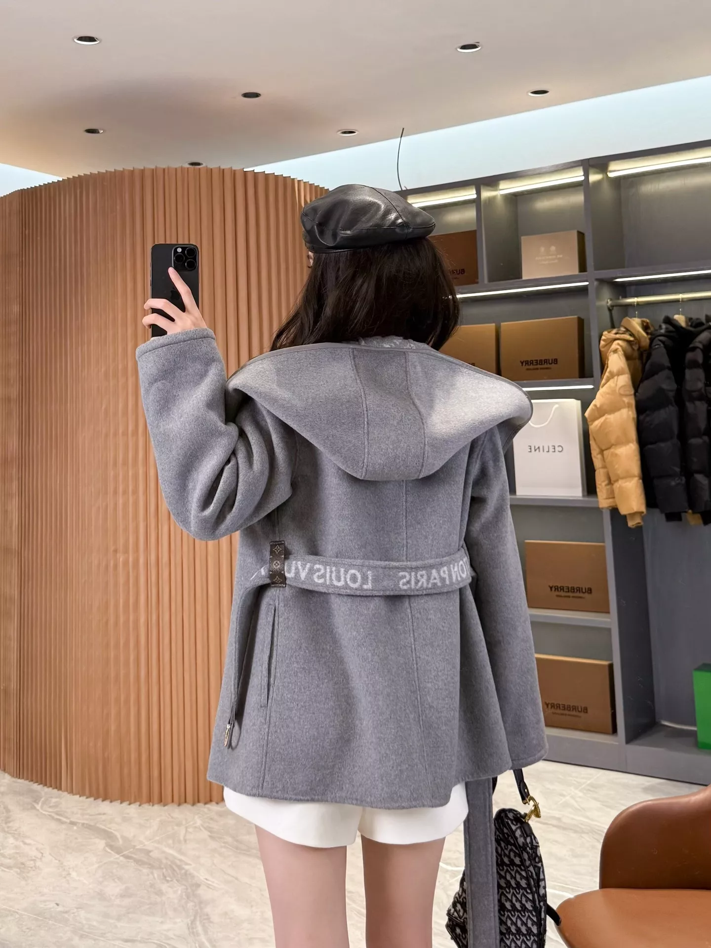 루이비통 모노그램 자카드 후드 랩 코트 상세 이미지 172