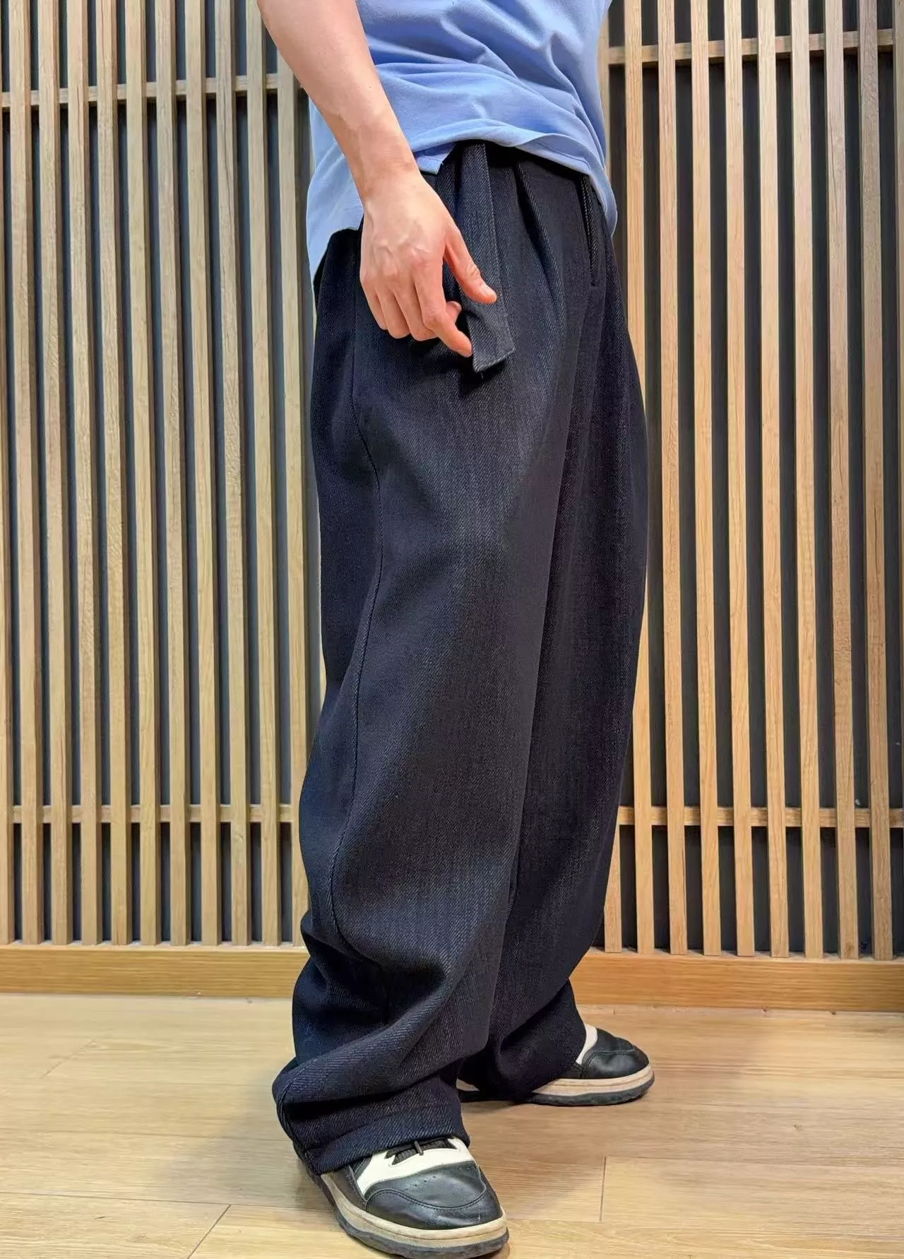 발렌티노 울 혼방 기모 허리벨트 와이드 팬츠 상세 이미지 18