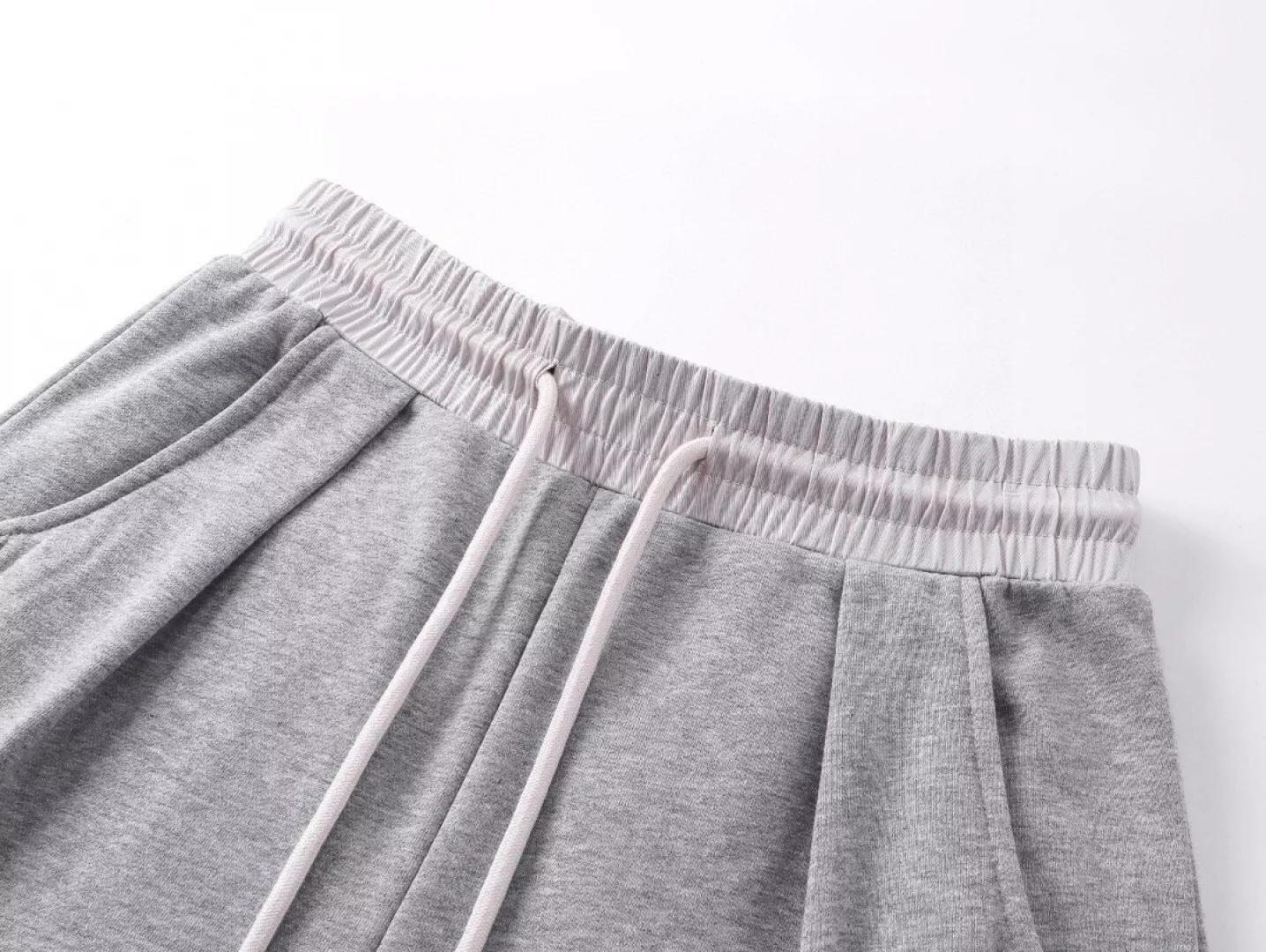 르메르 미니멀 커브드 핏 코튼 스웨트 팬츠 상세 이미지 3