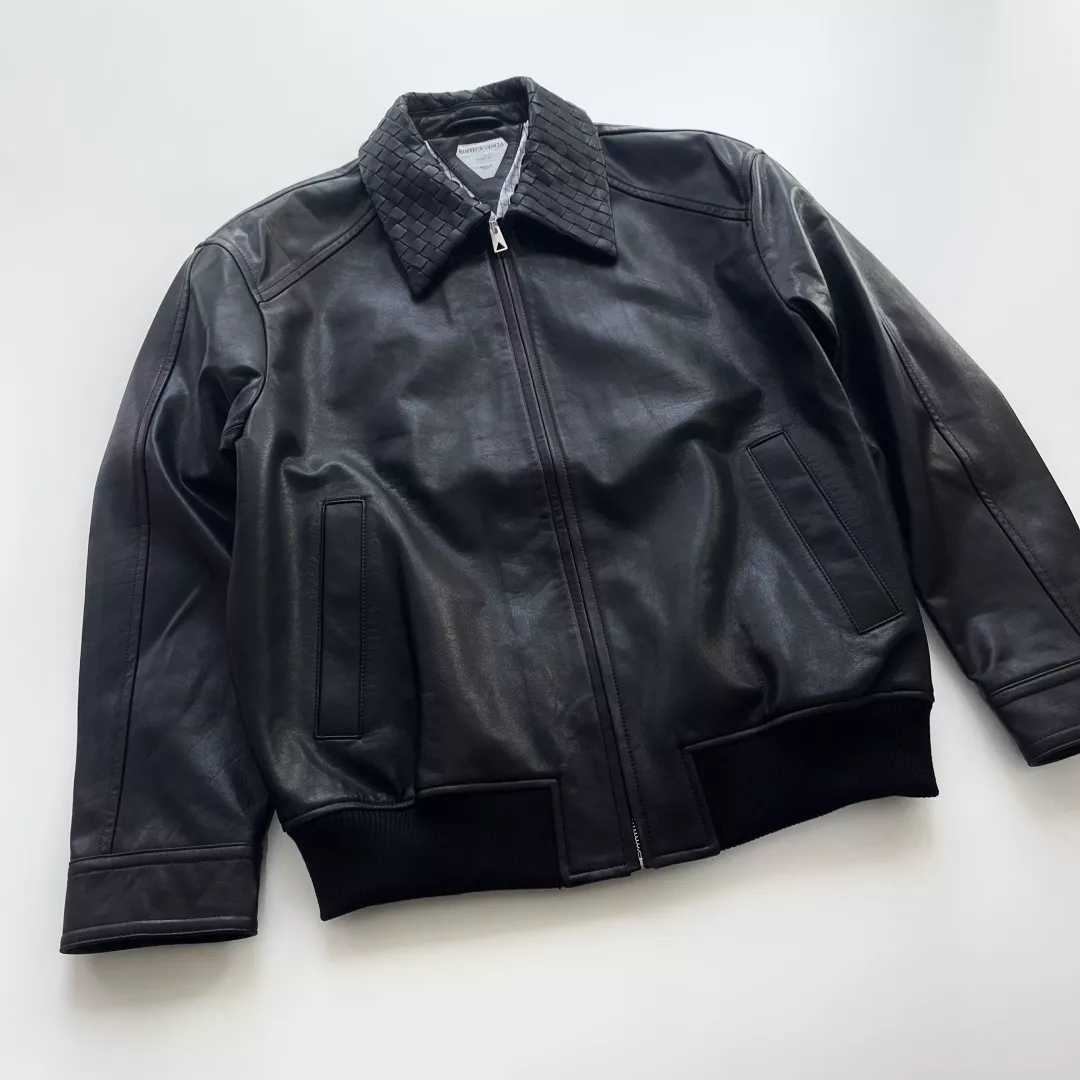 보테가베네타 인트레치아토 카라 집업 양가죽 재킷 상세 이미지 2