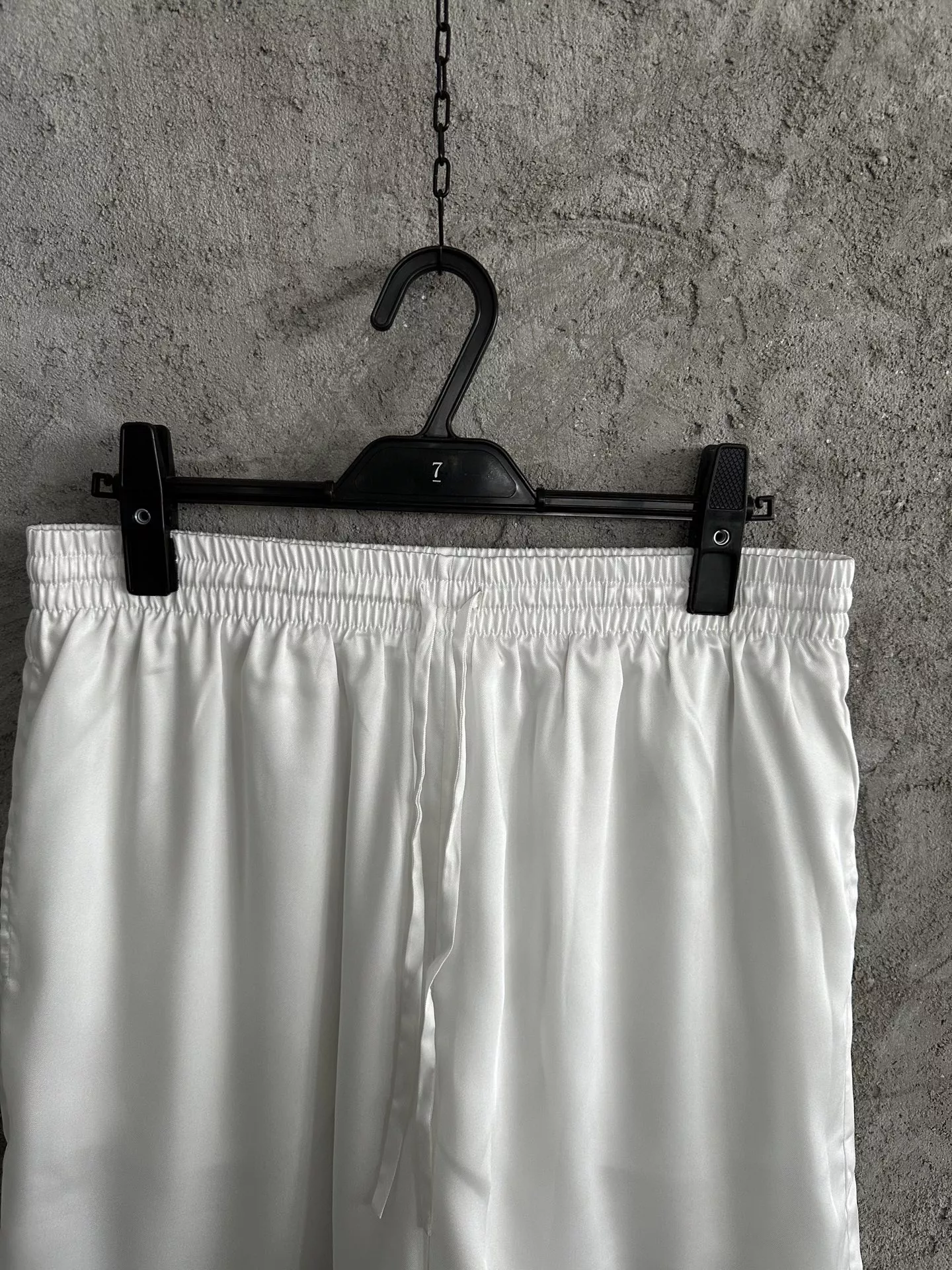 카사블랑카 2025SS 설산 그래픽 실크 쇼츠 상세 이미지 2